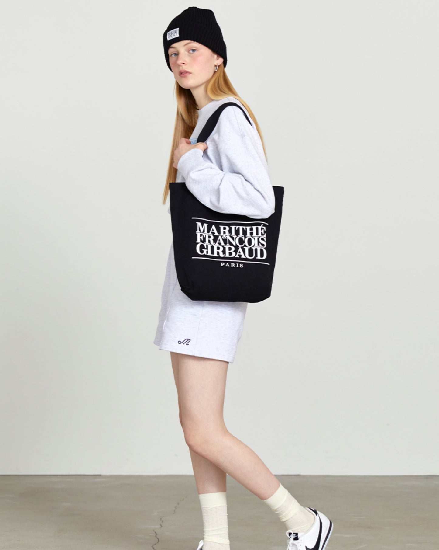 ๐ ๐ฎ๐ฟ๐ถ๐๐ต๐ฒ ๐๐น๐ฎ๐๐๐ถ๐ฐ ๐๐ผ๐ด๐ผ ๐๐ฐ๐ผ ๐๐ฎ๐ด