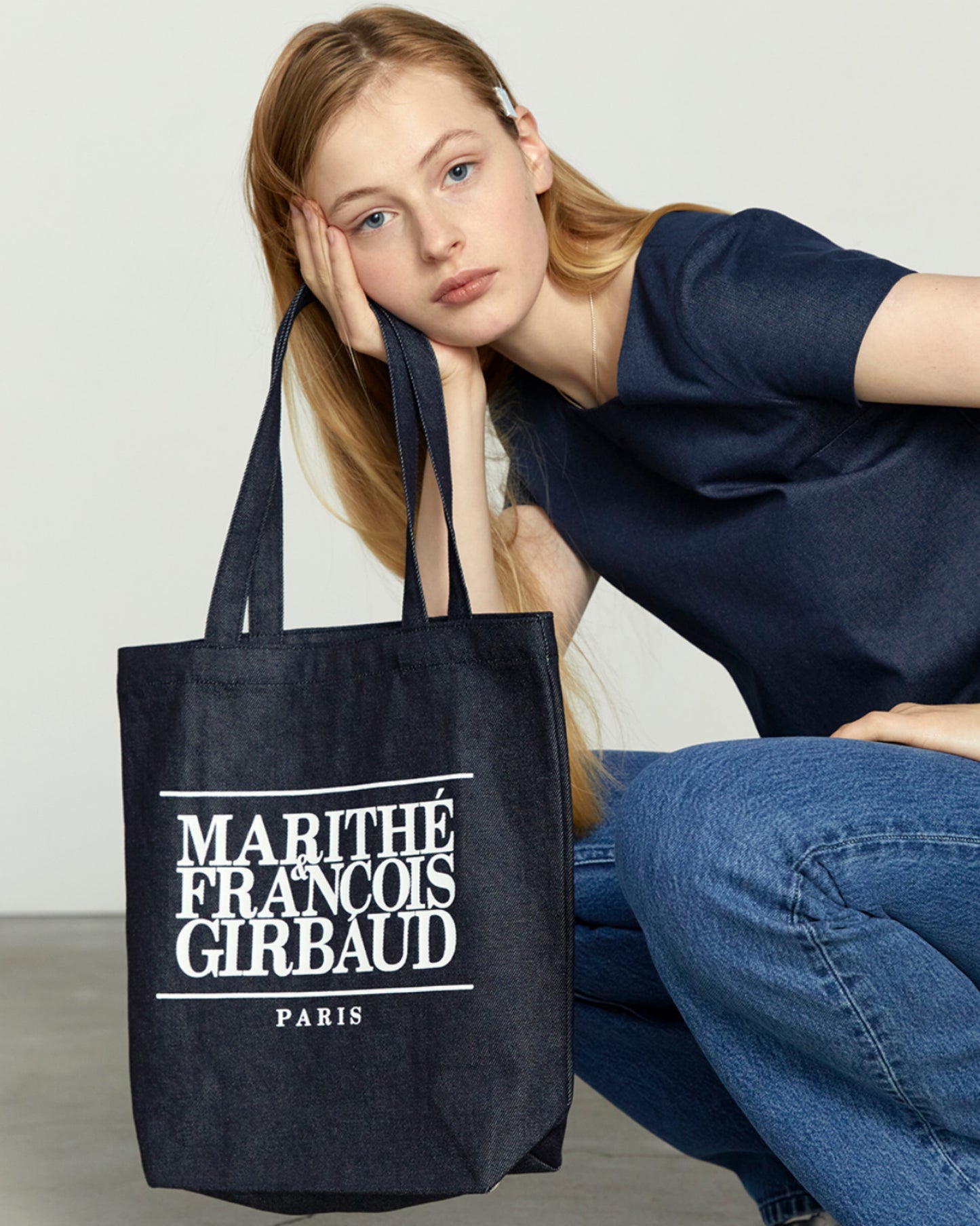 ๐ ๐ฎ๐ฟ๐ถ๐๐ต๐ฒ ๐๐น๐ฎ๐๐๐ถ๐ฐ ๐๐ผ๐ด๐ผ ๐๐ฐ๐ผ ๐๐ฎ๐ด