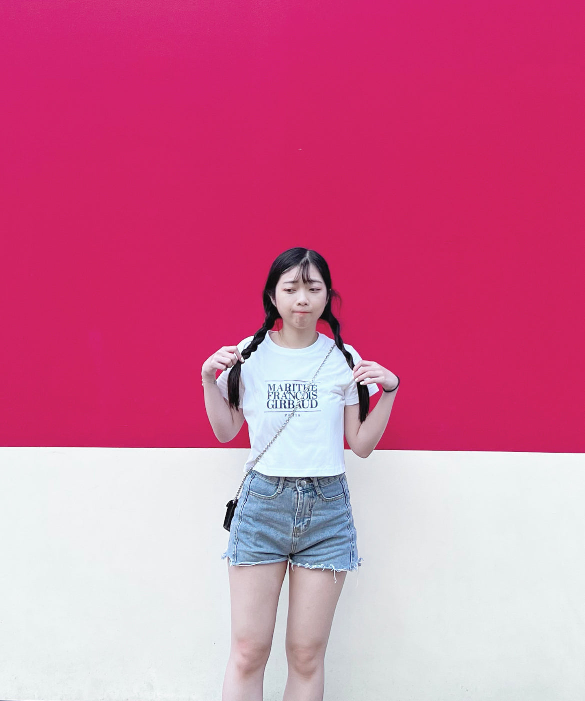 【短身版♡♡】𝗠𝗔𝗥𝗜𝗧𝗛𝗘 𝗙𝗥𝗔𝗡𝗖𝗢𝗜𝗦 𝗚𝗜𝗥𝗕𝗔𝗨𝗗 𝗖𝗟𝗔𝗦𝗦𝗜𝗖 𝗟𝗢𝗚𝗢 𝗖𝗥𝗢𝗣 𝗧𝗘𝗘 (高允貞同款)