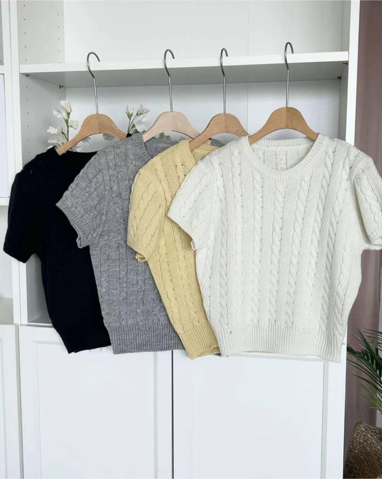 【做工超好.ᐟ.ᐟ+特別麻花扭紋.ᐟ】𝗠𝗼𝗺𝗼 𝗞𝗻𝗶𝘁 𝗧𝗼𝗽