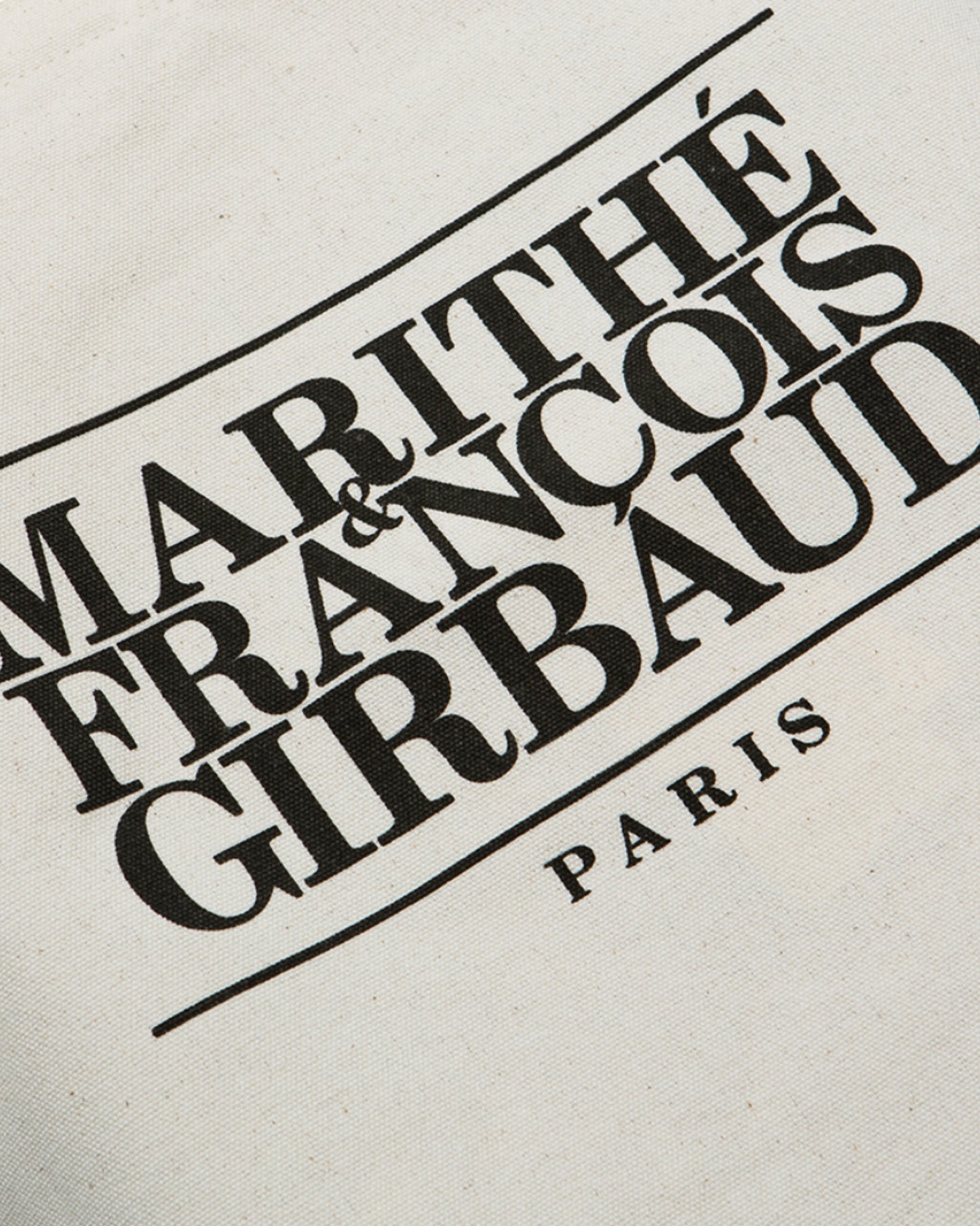 ๐ ๐ฎ๐ฟ๐ถ๐๐ต๐ฒ ๐๐น๐ฎ๐๐๐ถ๐ฐ ๐๐ผ๐ด๐ผ ๐๐ฐ๐ผ ๐๐ฎ๐ด