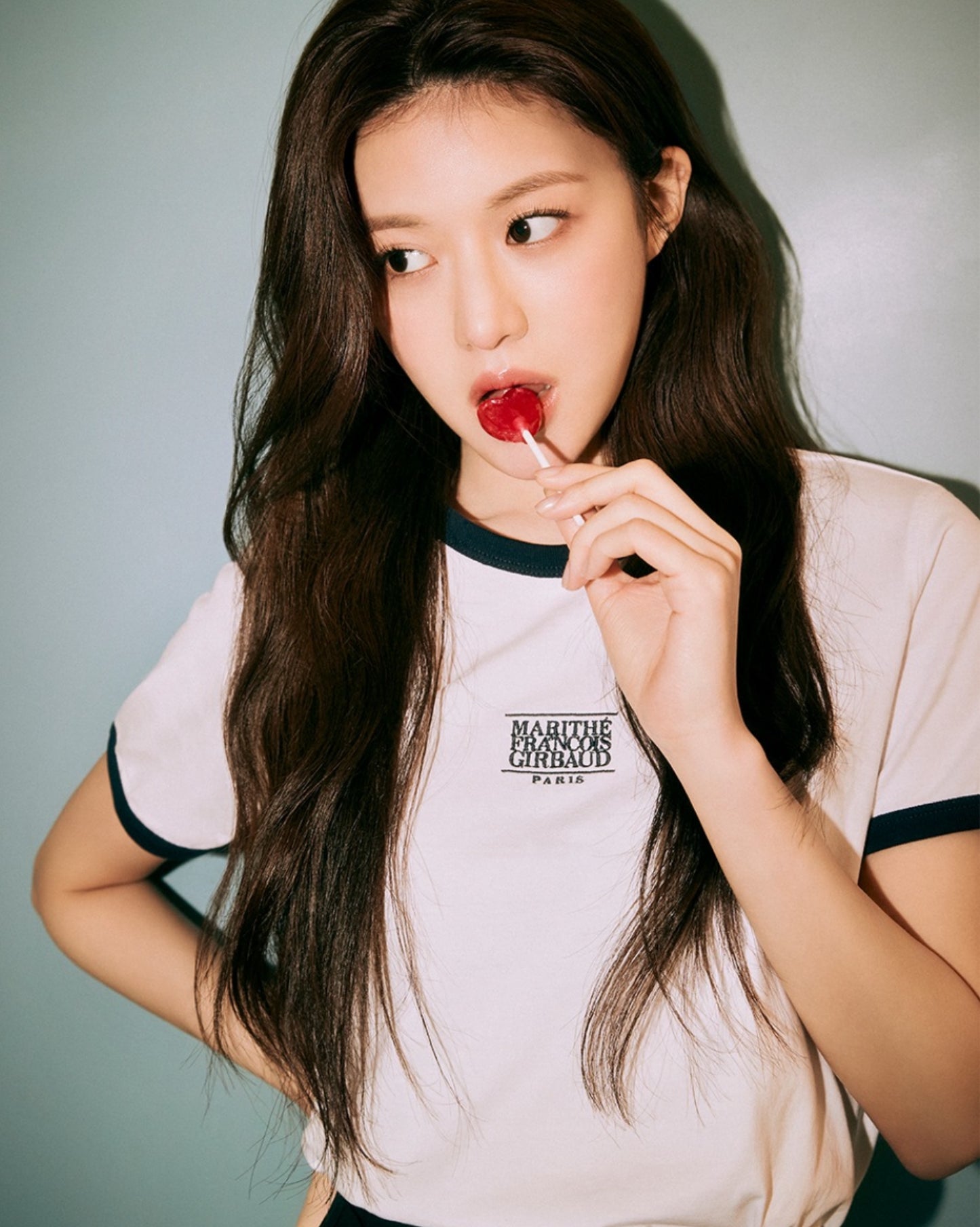 【女生限定𝗦𝗶𝘇𝗲~】𝗠𝗮𝗿𝗶𝘁𝗵𝗲 𝗖𝗹𝗮𝘀𝘀𝗶𝗰 𝗟𝗼𝗴𝗼 𝗥𝗶𝗻𝗴𝗲𝗿 𝗧𝗲𝗲  (高允貞同款)