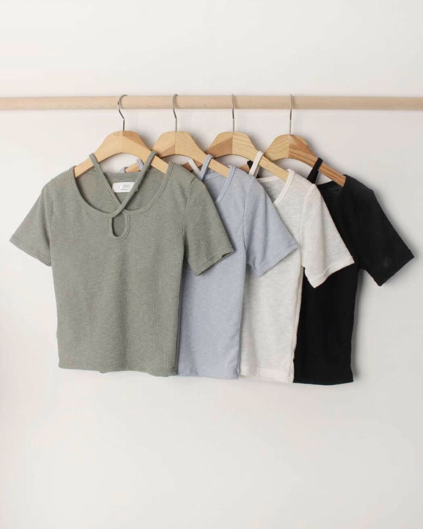 【掛頸+③種穿法 .ᐟ.ᐟ】小頸圈綁帶𝗧𝗼𝗽 (③種綁法)