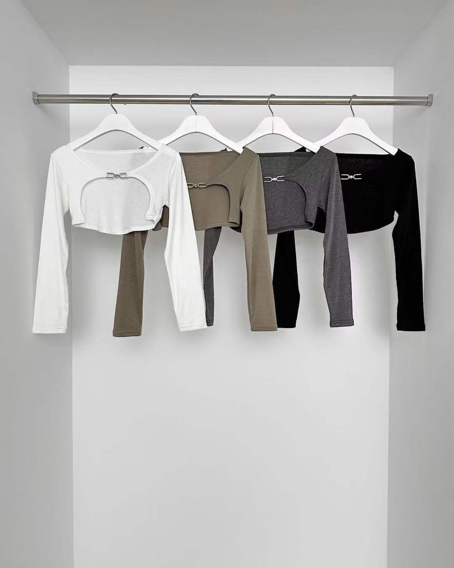 【早鳥價 | 韓國大熱.ᐟ.ᐟ】金扣子𝗧𝗼𝗽 𝗦𝗲𝘁