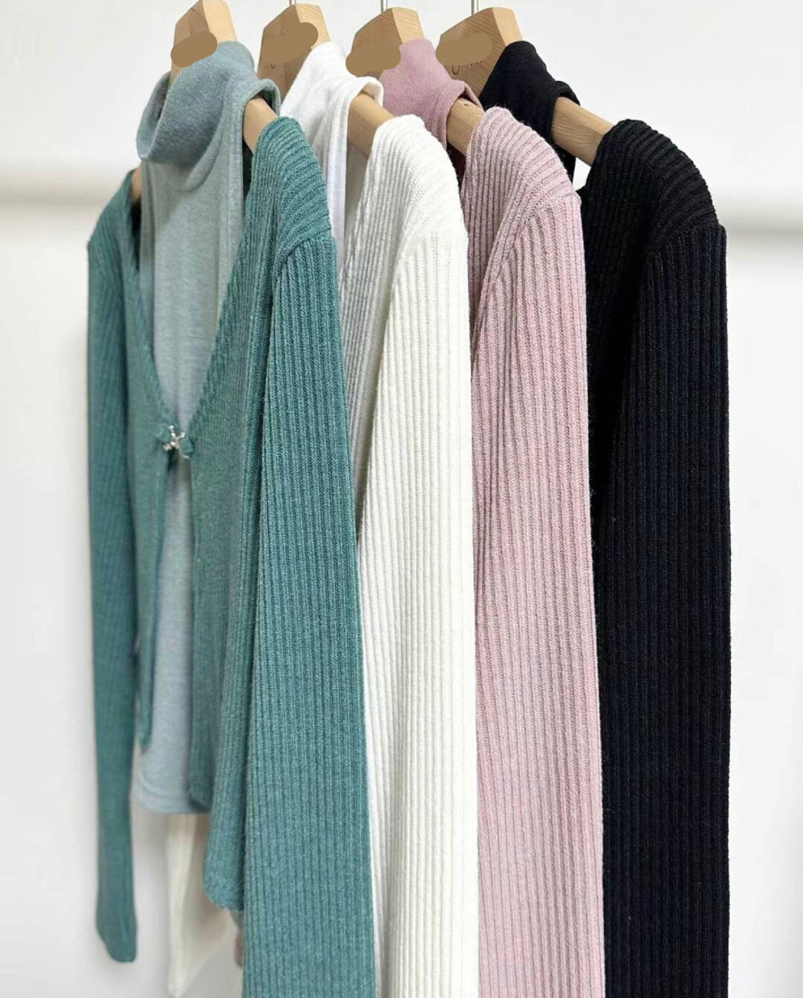 【早鳥價 | 薄薄小高領套裝.ᐟ.ᐟ】𝗟𝗮𝗱𝘆 𝗚𝗶𝗿𝗹 𝗝𝗞+𝗩𝗲𝘀𝘁 𝗦𝗲𝘁