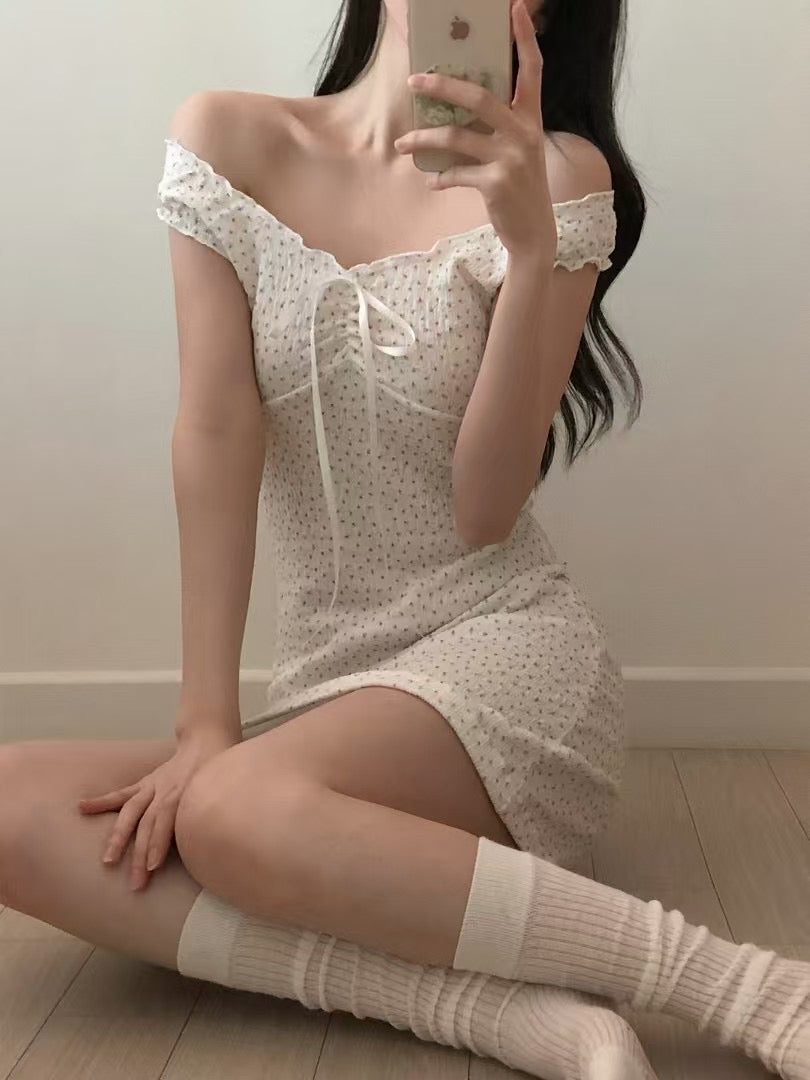 【 甜美綁帶💗ྀི💗ྀི兩穿褶褶領 小個子!! 早鳥~】~𝗥𝘂𝗳𝗳𝗹𝗲 𝗦𝘄𝗲𝗲𝘁 𝗢𝗣𝗦