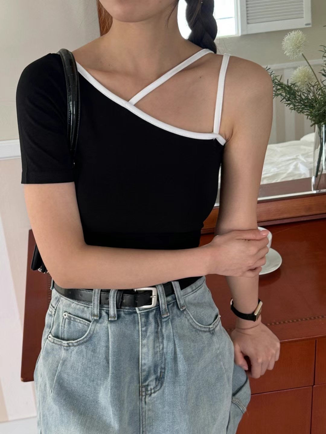 【⊱ ۫ ׅ ✧𝗛𝗞𝗱 𝟭𝟬𝟵 自動露肩ּ ֶָᡣ𐭩ᡣ𐭩】𝗣𝗹𝗮𝗶𝗻 𝗞𝗶𝘀𝘀 𝗧𝗼𝗽