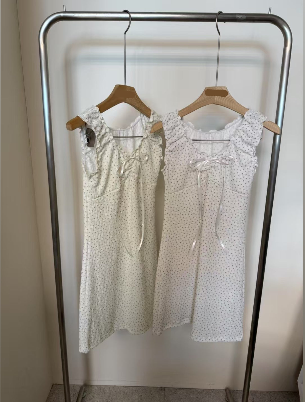 【 甜美綁帶💗ྀི💗ྀི兩穿褶褶領 小個子!! 早鳥~】~𝗥𝘂𝗳𝗳𝗹𝗲 𝗦𝘄𝗲𝗲𝘁 𝗢𝗣𝗦