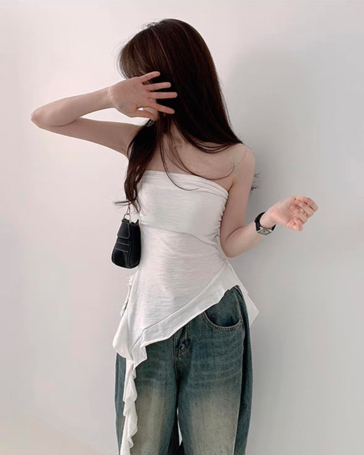 【.☘︎ ݁˖ 型格𝗣𝗜𝗖𝗞 !不規則荷葉邊 🤍🤍早鳥~】 𝗨𝗹𝘁𝗿𝗮 𝗥𝗲𝗳𝗶𝗹𝗹 𝗧𝗮𝗻𝗸 𝗧𝗼𝗽