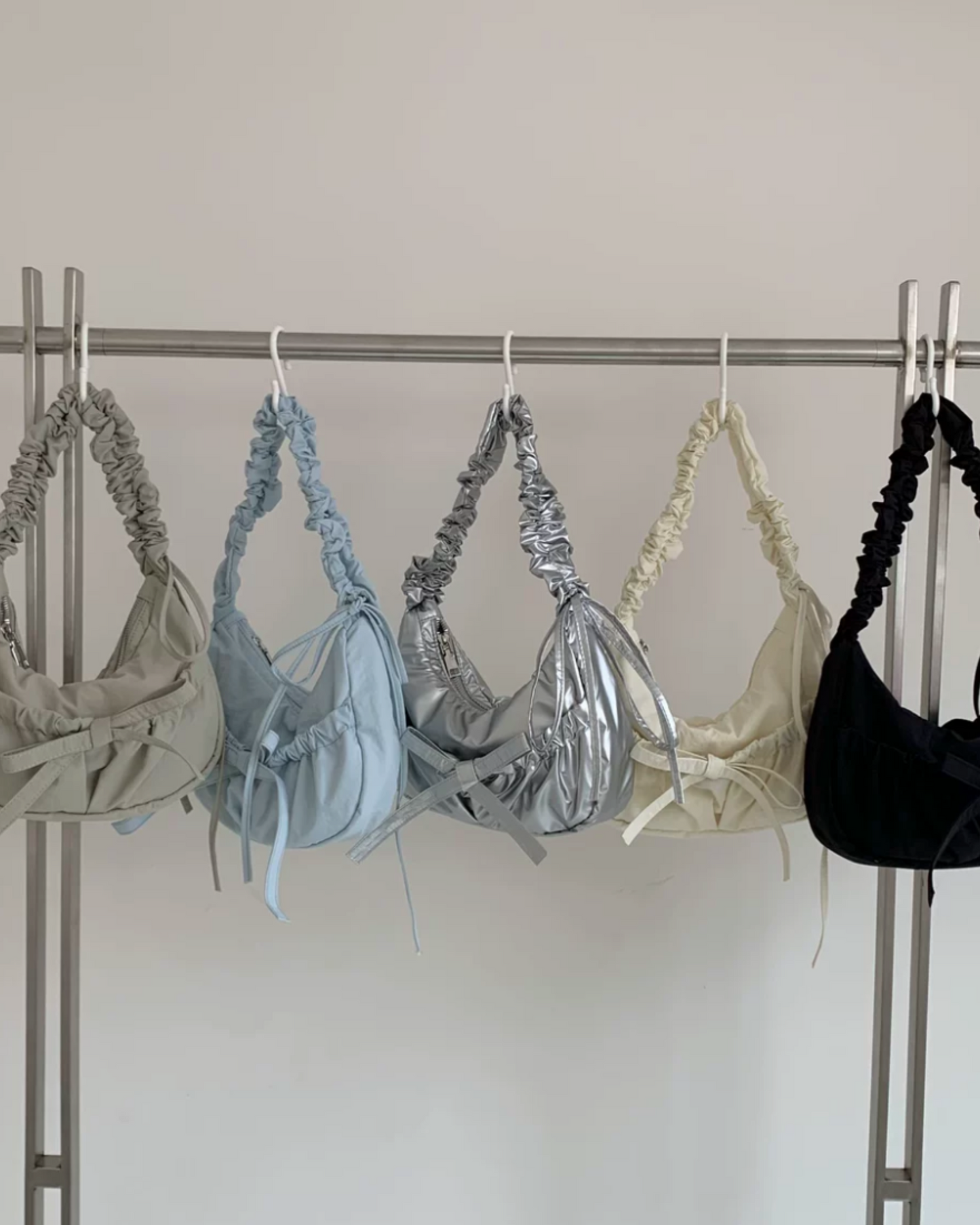 【 防水功能𝗚𝗘𝗧】皺皺蝴蝶結袋