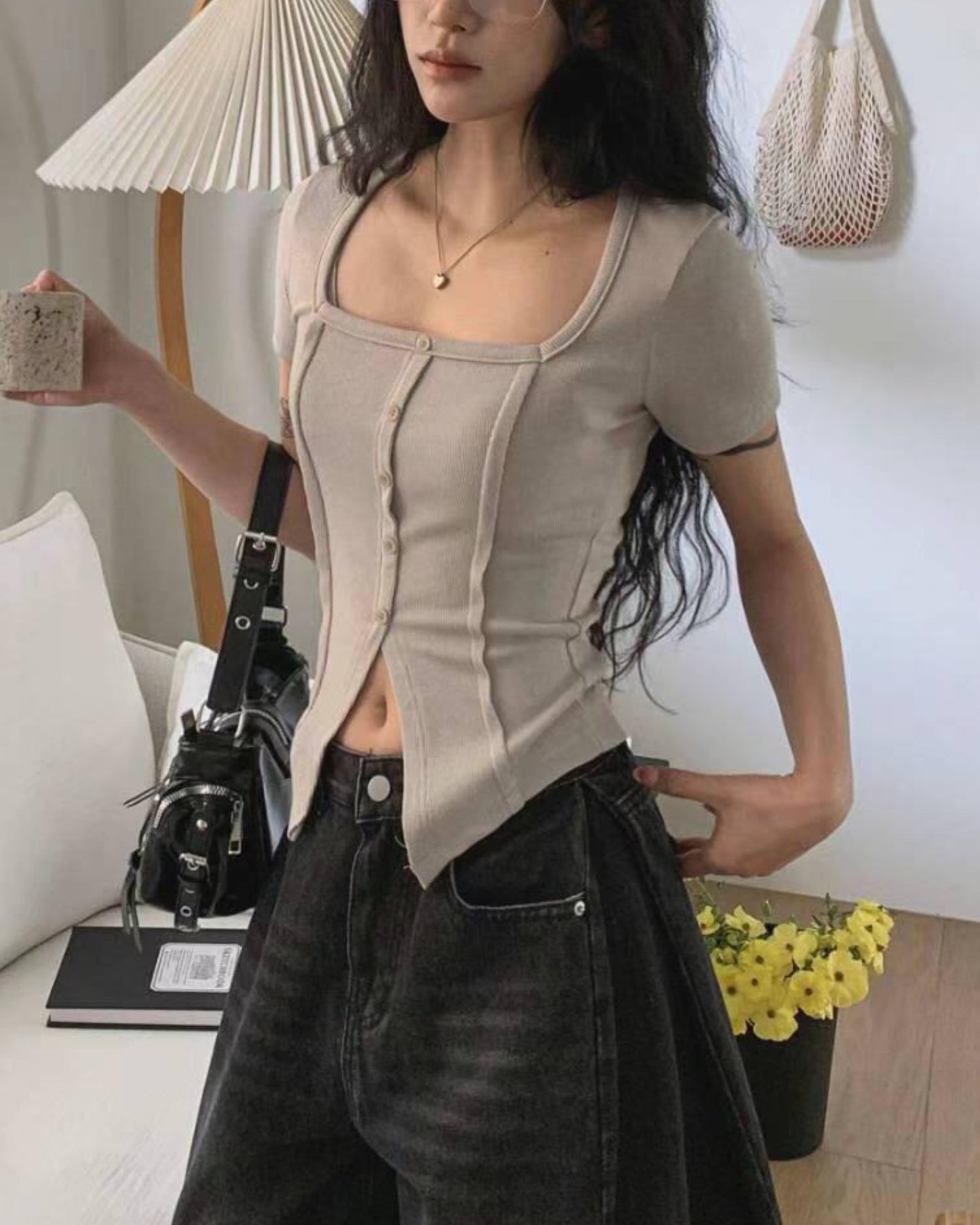 【-ˋˏ✄┈┈┈┈人氣長版 !暗直條紋修身🖤 早鳥價 】𝗭𝗶𝗽 𝗚𝗶𝗿𝗹 𝗧𝗼𝗽