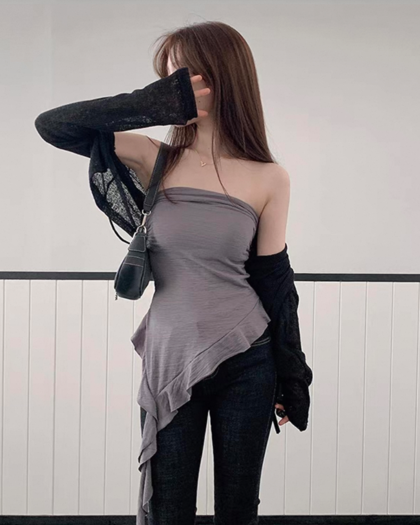 【.☘︎ ݁˖ 型格𝗣𝗜𝗖𝗞 !不規則荷葉邊 🤍🤍早鳥~】 𝗨𝗹𝘁𝗿𝗮 𝗥𝗲𝗳𝗶𝗹𝗹 𝗧𝗮𝗻𝗸 𝗧𝗼𝗽