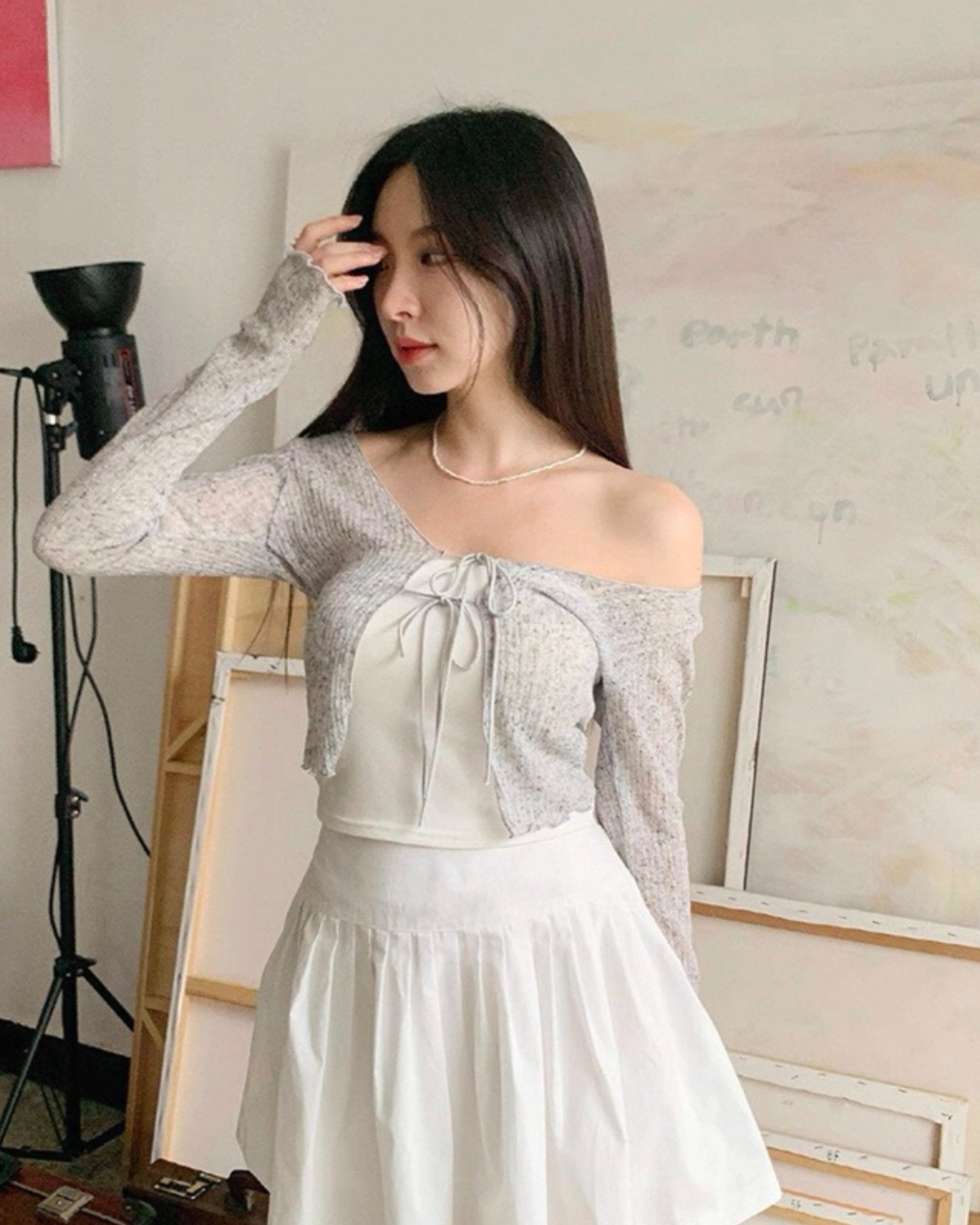 【≼‧₊˚♪ 𝄞₊˚⊹人氣第二版上架🧸長版輕盈 𝗥𝗜𝗕𝗕𝗢𝗡 𝗚𝗜𝗥𝗟🎀⋆】𝗣𝗿𝗲𝘁𝘁𝘆 𝗢𝗳𝗳-𝗦𝗵𝗼𝘂𝗹𝗱𝗲𝗿 𝗝𝗞(𝗩𝗲𝗿 𝟮.)