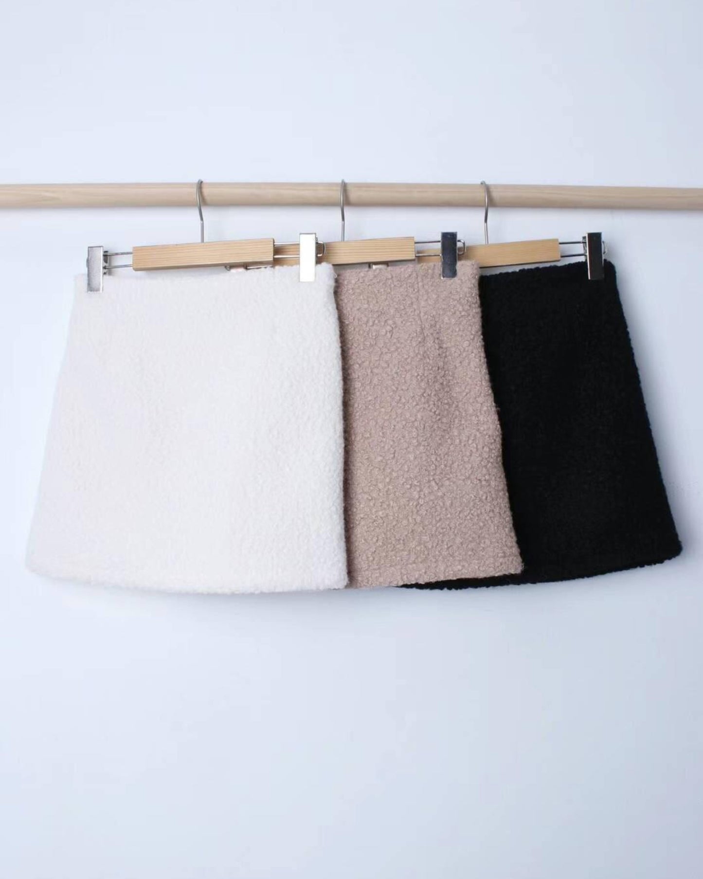 【早鳥價 | 彈性腰圍+毛毛質感.ᐟ.ᐟ】𝗠𝗼𝗺𝗼 𝗦𝗸𝗶𝗿𝘁