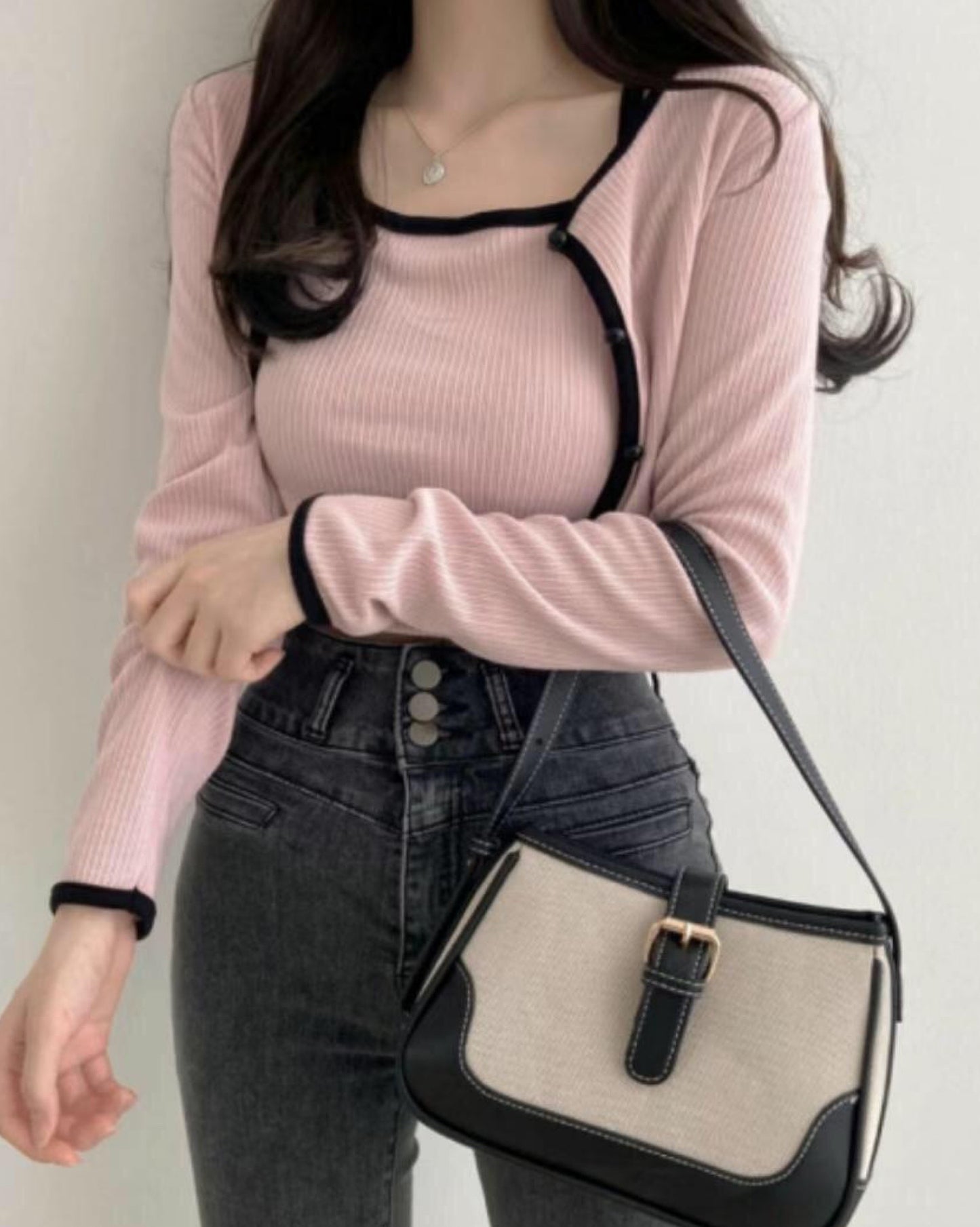 ๐๐ถ๐ด๐ต๐๐น๐ถ๐ด๐ต๐๐ฒ๐ฑ ๐๐+๐ฉ๐ฒ๐๐ ๐ฆ๐ฒ๐