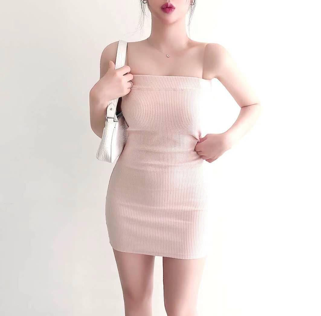 【超美連身裙🌼  有𝗣𝘂𝘀𝗵 𝗨𝗽 效果+吊帶○˚.•】𝗣𝗹𝗮𝗶𝗻 𝗣𝗮𝗱 𝗢𝗣𝗦 (連𝗣𝗔𝗗)