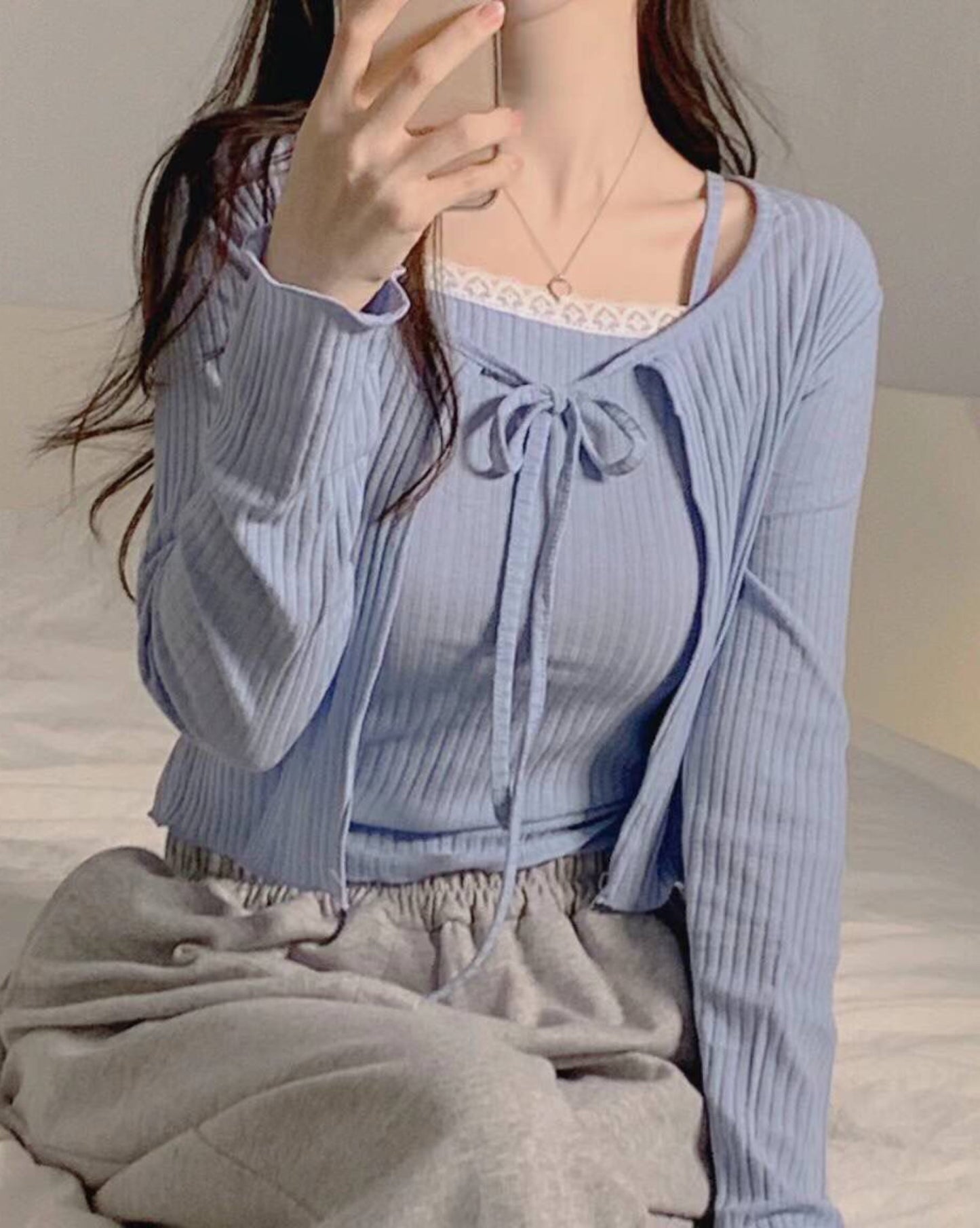 【 𝗖𝗼𝗺𝗲𝗯𝗮𝗰𝗸.ᐟ.ᐟ】𝗟𝗶𝘁𝘁𝗹𝗲 𝗟𝗮𝗰𝗲 綁帶式 𝗩𝗲𝘀𝘁 + 𝗖𝗮𝗿𝗱𝗶𝗴𝗮𝗻 𝗦𝗲𝘁