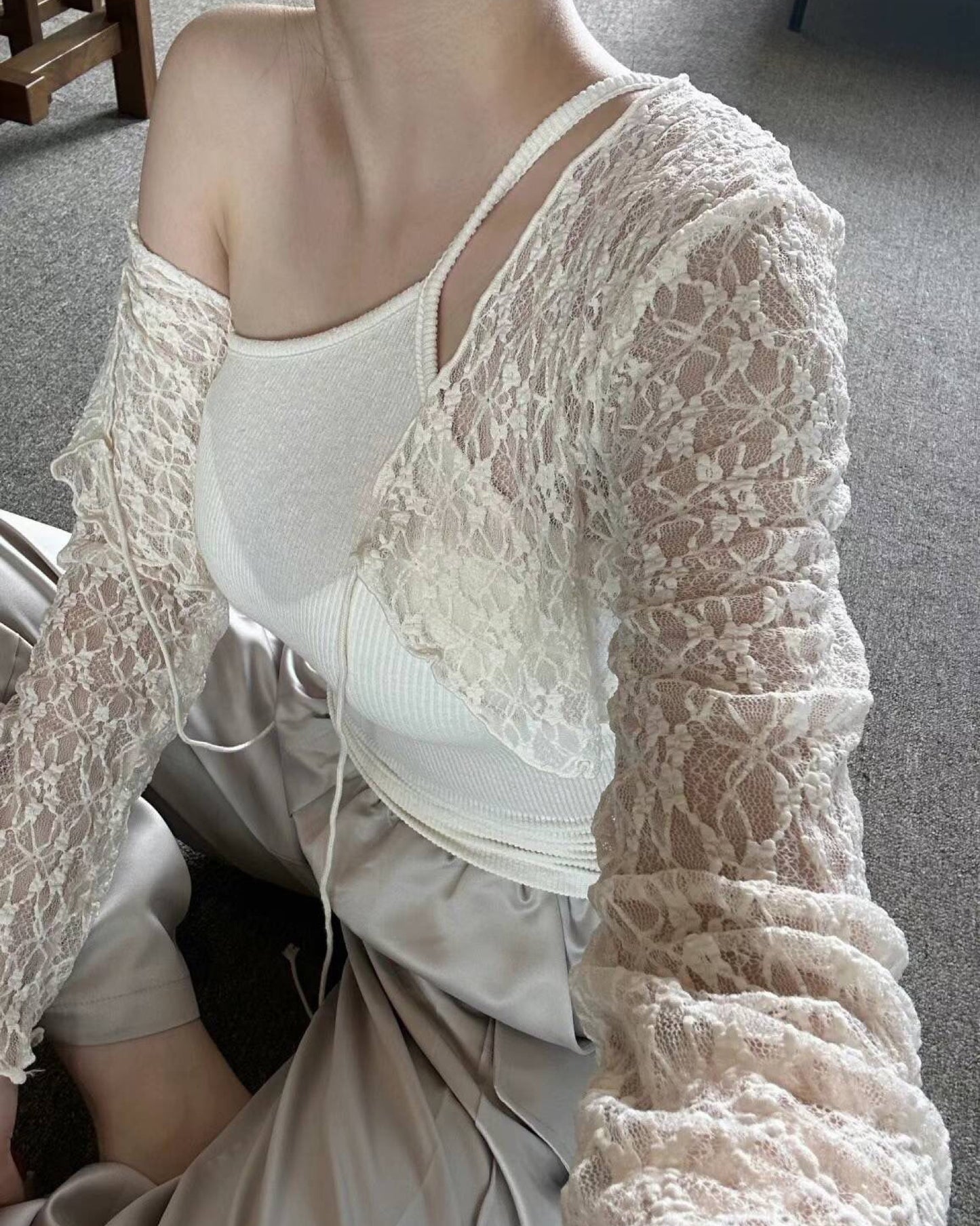 【𝗢𝗻𝗻𝗶 們必入ฅฅ 超強𝗟𝗮𝗰𝗲回歸 ⁽⁽٩(๑˃̶͈̀ ᗨ ˂̶͈́)۶⁾⁾ 】蕾絲小綁帶外套
