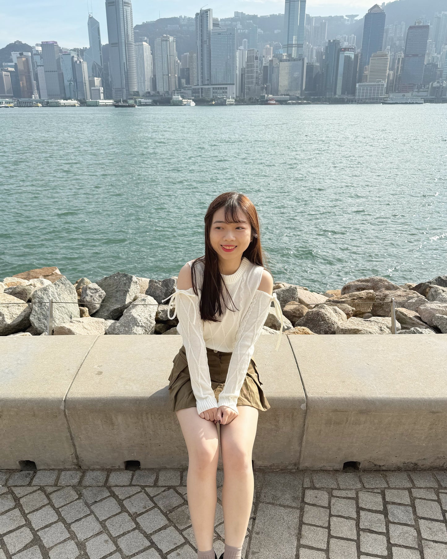 【紅白色必入 ！自動露肩蝴蝶結綁帶～不顯肥.ᐟ.ᐟ】𝗕𝘂𝘁𝘁𝗼𝗻 𝗖𝗿𝗼𝘀𝘀-𝗦𝗵𝗼𝘂𝗹𝗱𝗲𝗿 𝗧𝗼𝗽