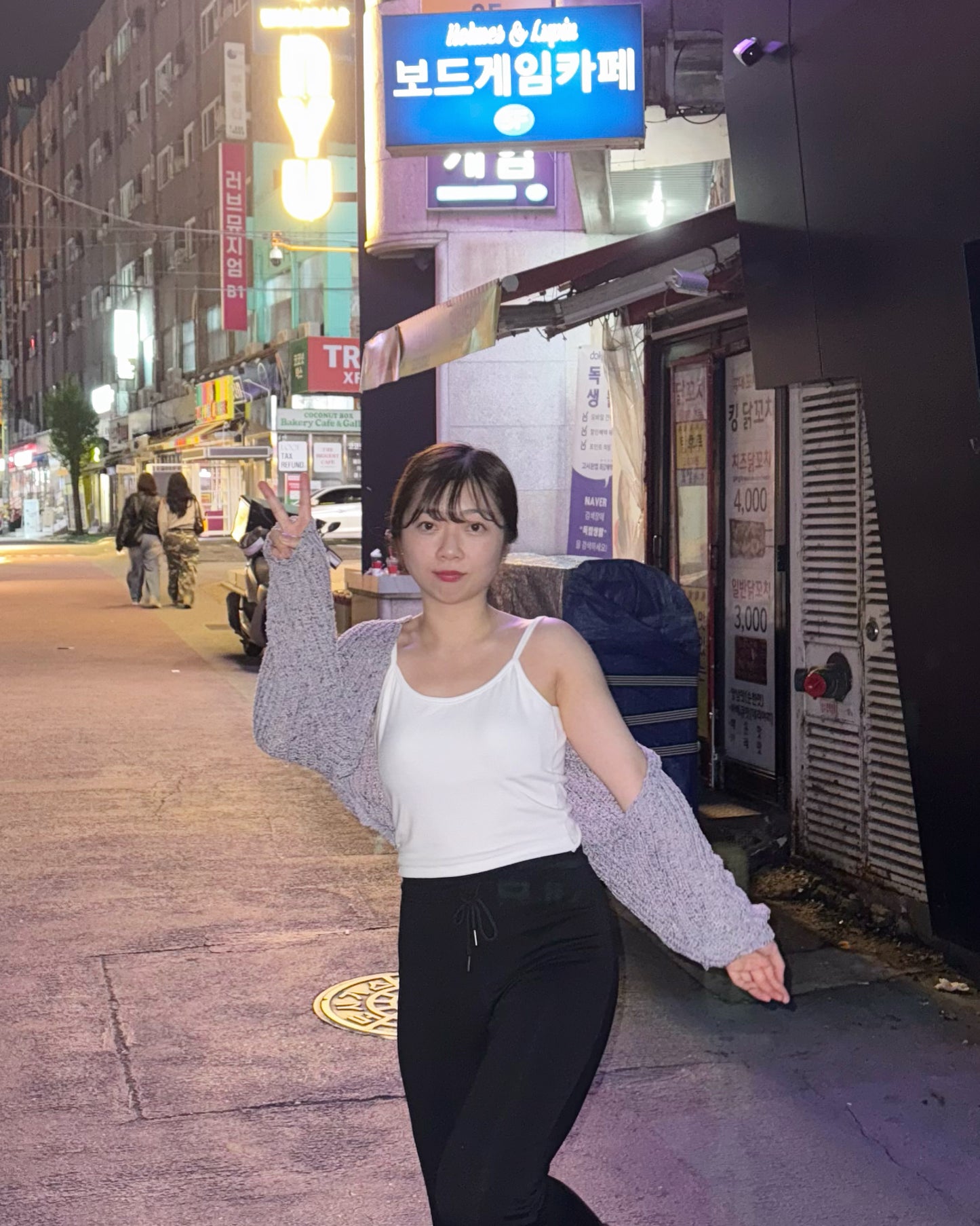 【⋆°🦢.⋆ᥫ᭡一定要入 ! 包覆感𝗨𝗣 鈕結兼露背🧈🧈包色不過份۶з】𝗕𝘂𝘁𝘁𝗲𝗿 𝗕𝗿𝗮 𝗧𝗼𝗽(連𝗣𝗔𝗗)