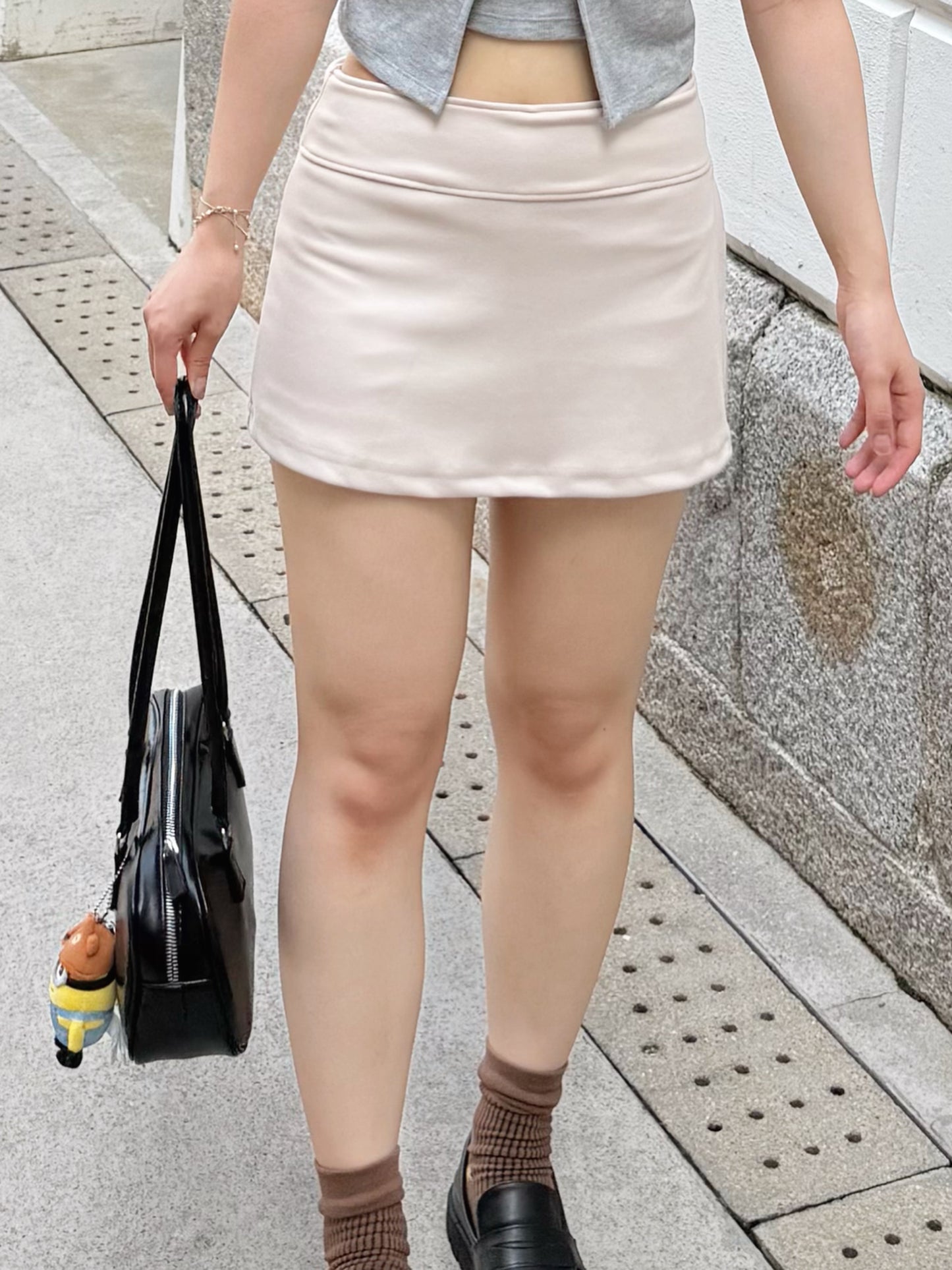 【˗ˋˏ >ᴗ<⋆⋆低腰超美側開叉🤎日常裙褲~】𝗧𝘆𝗽𝗮 𝗚𝗶𝗿𝗹  𝗦𝗸𝗶𝗿𝘁 (連褲子)