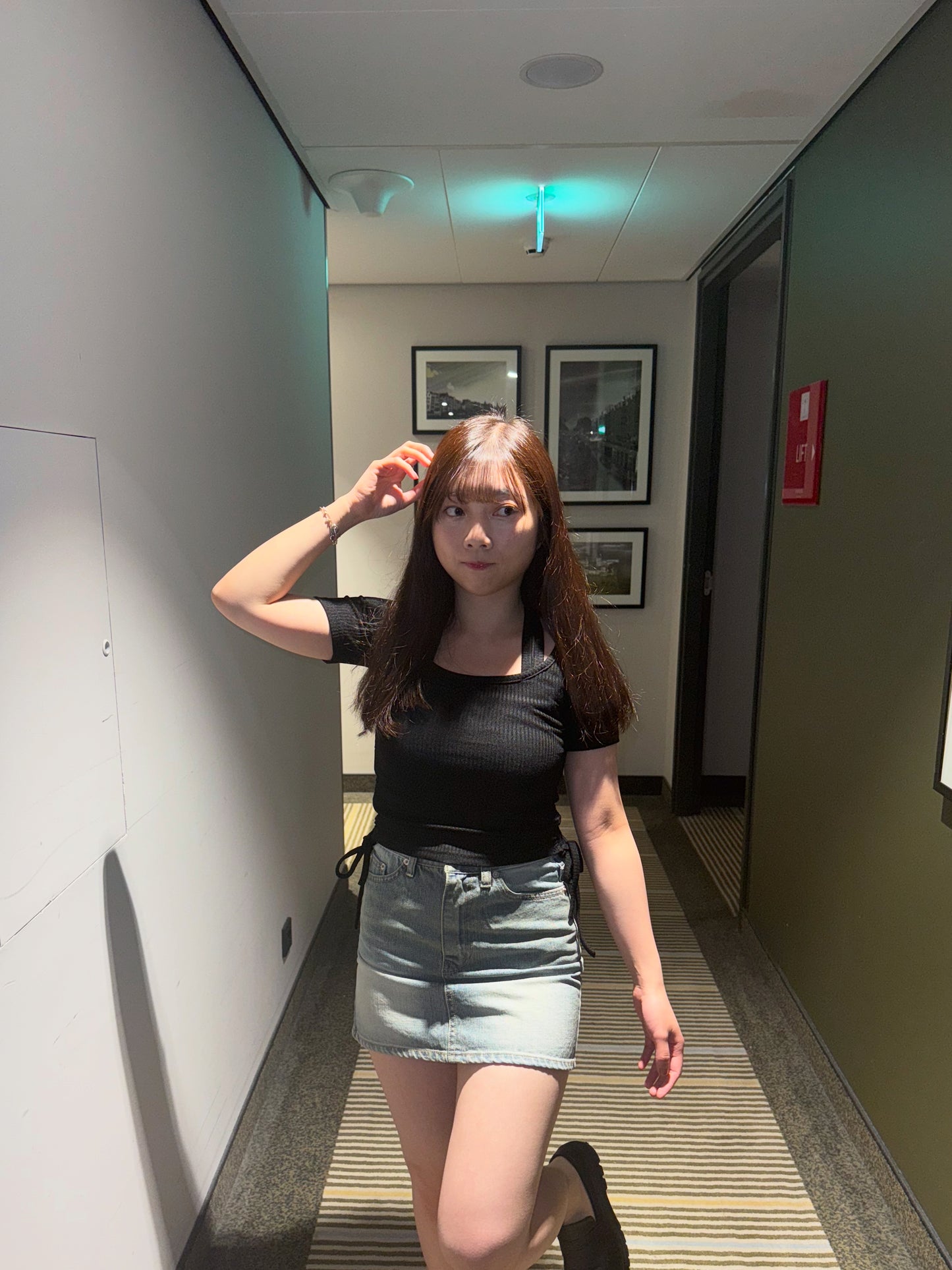 【 ˕ -マ ᶻ 𝗓 𐰁~ 側綁帶 𝗦-𝗟𝗜𝗡𝗘 𝗣𝗜𝗖𝗞♡】𝗖𝗮𝗿𝗿𝘆 𝗠𝗼𝗼𝗻 𝗧𝗼𝗽