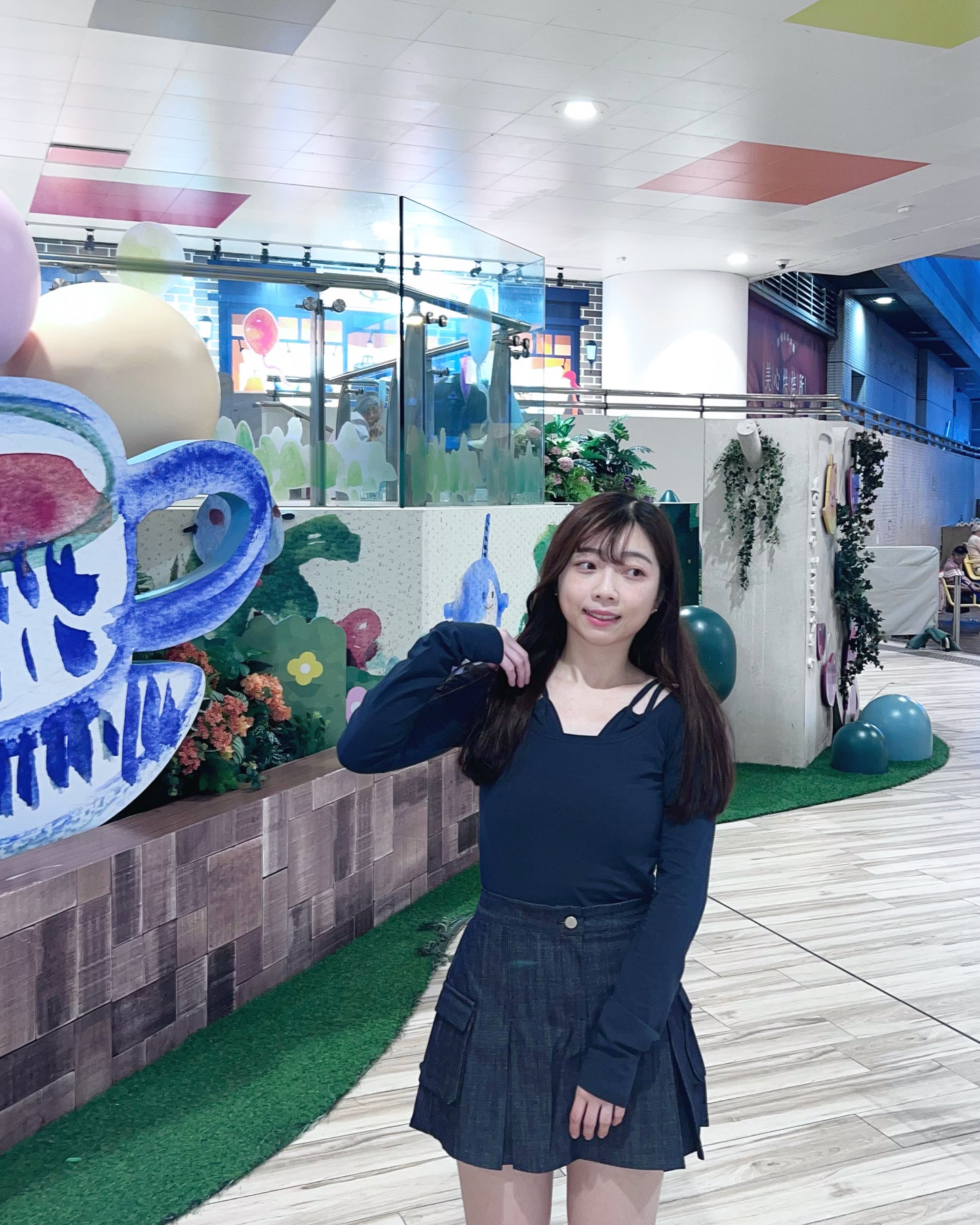 【特別小𝗩～雙吊帶～】𝗟𝗶𝘁𝘁𝗹𝗲 𝗩 𝗧𝗼𝗽