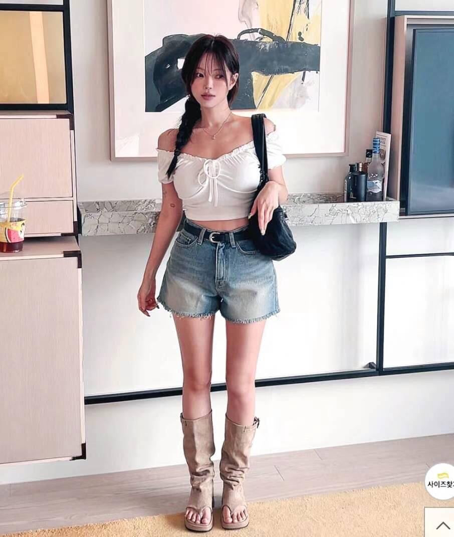 【˗❤︎❤︎小心機完美胸線v——v 皺摺設計𝗨𝗽𝗨𝗽 早鳥】𝗛𝗲𝗮𝗿𝘁 𝗦𝗵𝗮𝗽𝗲 𝗧𝗼𝗽