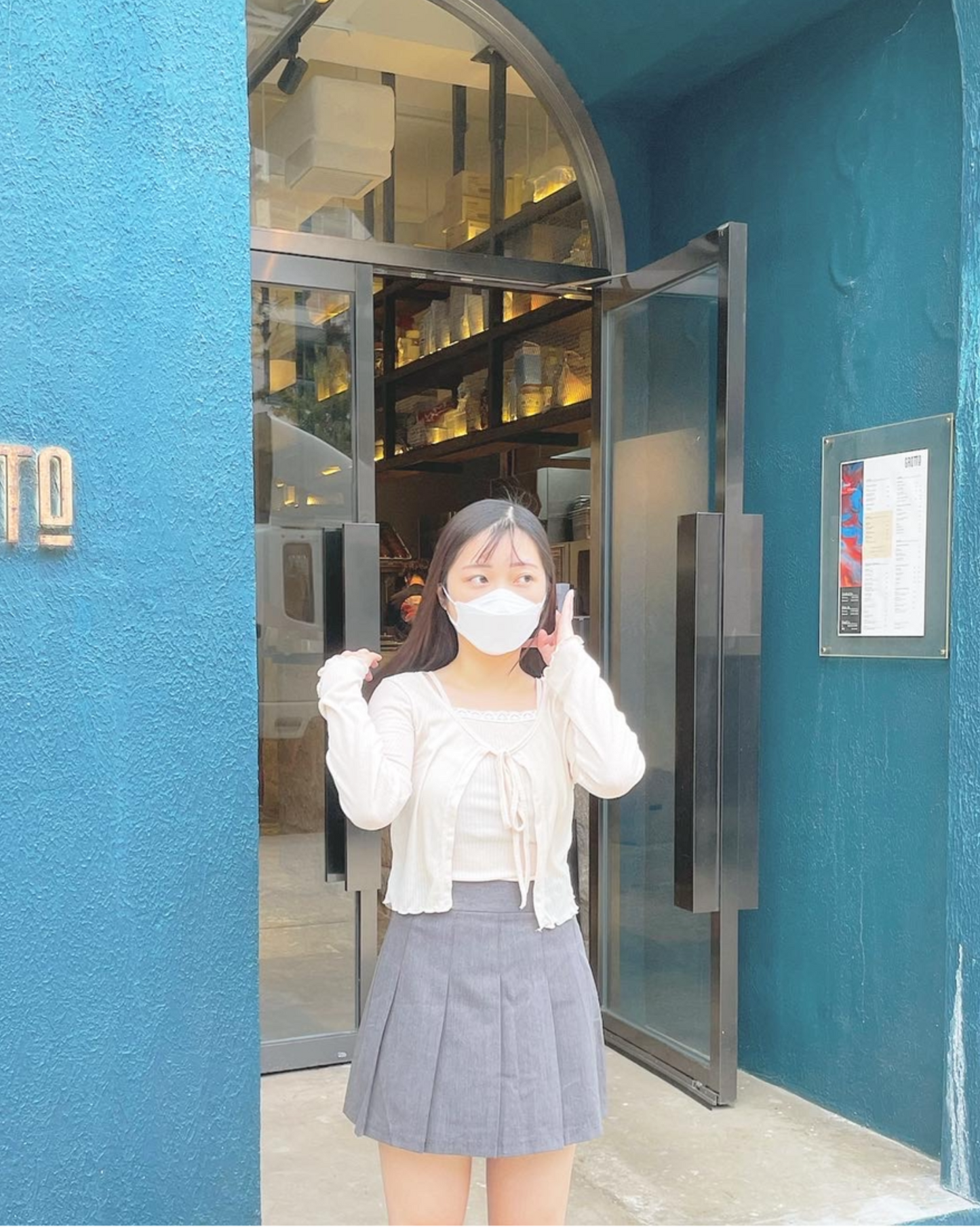 【 𝗖𝗼𝗺𝗲𝗯𝗮𝗰𝗸.ᐟ.ᐟ】𝗟𝗶𝘁𝘁𝗹𝗲 𝗟𝗮𝗰𝗲 綁帶式 𝗩𝗲𝘀𝘁 + 𝗖𝗮𝗿𝗱𝗶𝗴𝗮𝗻 𝗦𝗲𝘁