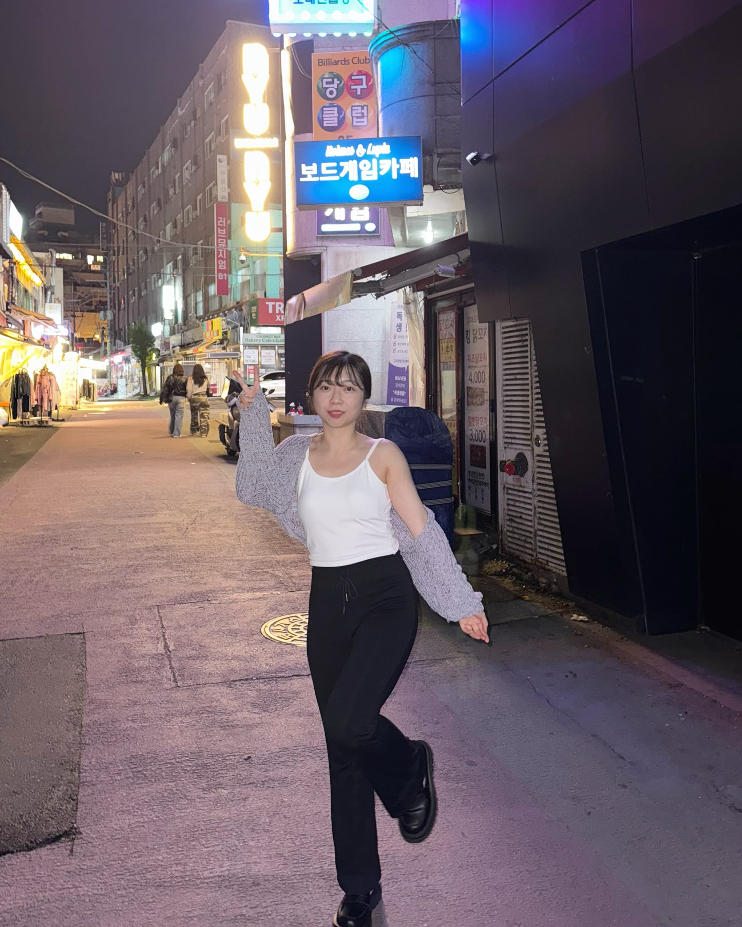 【⋆°🦢.⋆ᥫ᭡一定要入 ! 包覆感𝗨𝗣 鈕結兼露背🧈🧈包色不過份۶з】𝗕𝘂𝘁𝘁𝗲𝗿 𝗕𝗿𝗮 𝗧𝗼𝗽(連𝗣𝗔𝗗)