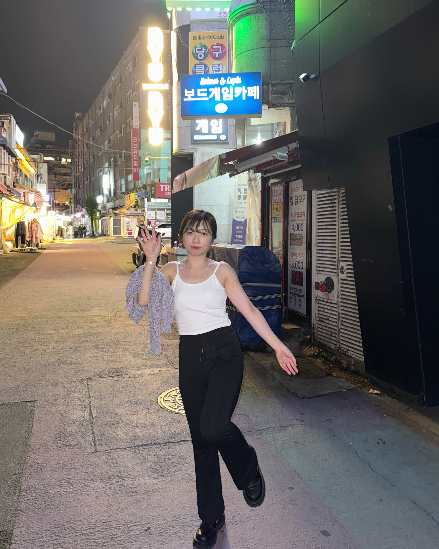 【⋆°🦢.⋆ᥫ᭡一定要入 ! 包覆感𝗨𝗣 鈕結兼露背🧈🧈包色不過份۶з】𝗕𝘂𝘁𝘁𝗲𝗿 𝗕𝗿𝗮 𝗧𝗼𝗽(連𝗣𝗔𝗗)