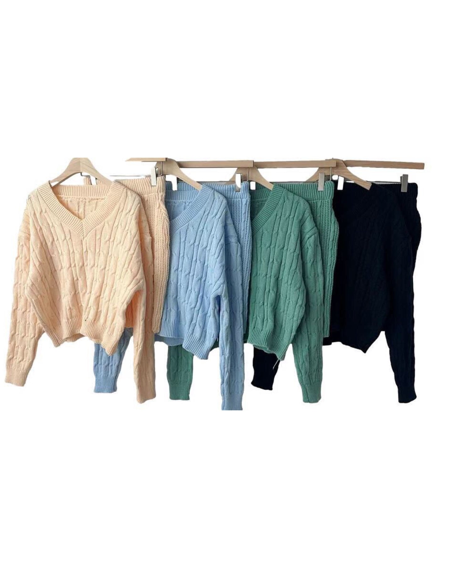 【成套襯好+超有彈性.ᐟ.ᐟ】𝗛𝗶𝗴𝗵𝗹𝗶𝗴𝗵𝘁 𝗞𝗻𝗶𝘁 𝗦𝗲𝘁