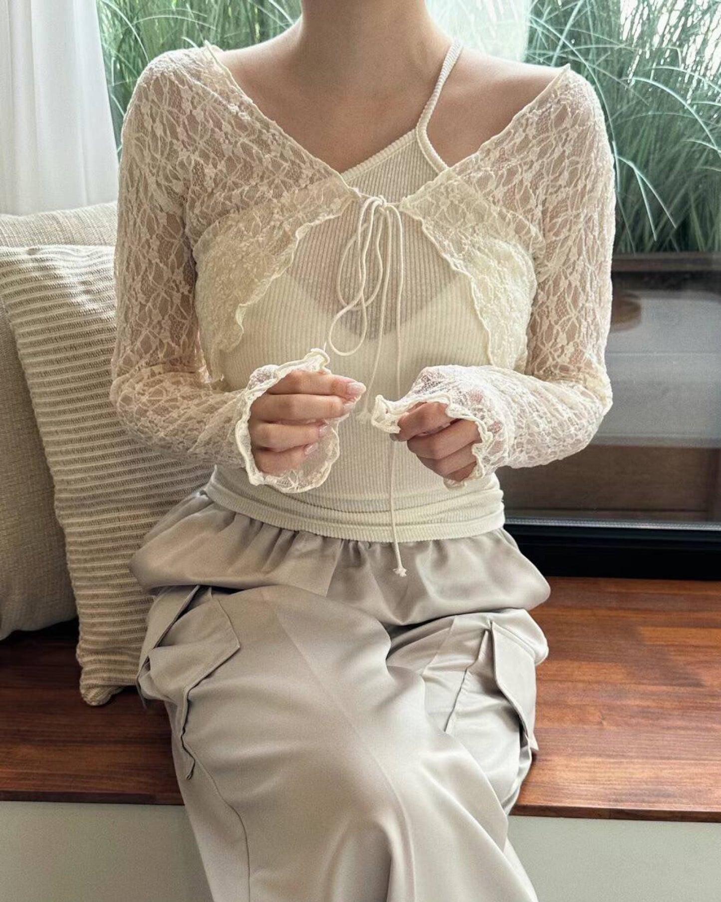 【𝗢𝗻𝗻𝗶 們必入ฅฅ 超強𝗟𝗮𝗰𝗲回歸 ⁽⁽٩(๑˃̶͈̀ ᗨ ˂̶͈́)۶⁾⁾ 】蕾絲小綁帶外套