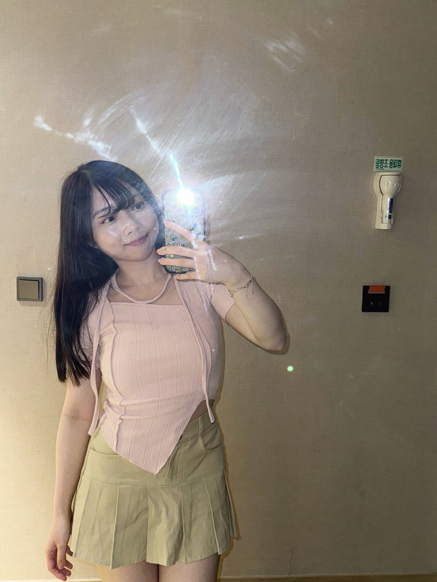 【•°¤超顯比例！暗直紋！不規則𝗧𝗢𝗣 🍭下擺開叉💗】 𝗕𝗶𝗹𝗹𝗼𝘄 𝗦𝗰𝗮𝗿𝗳 𝗧𝗼𝗽