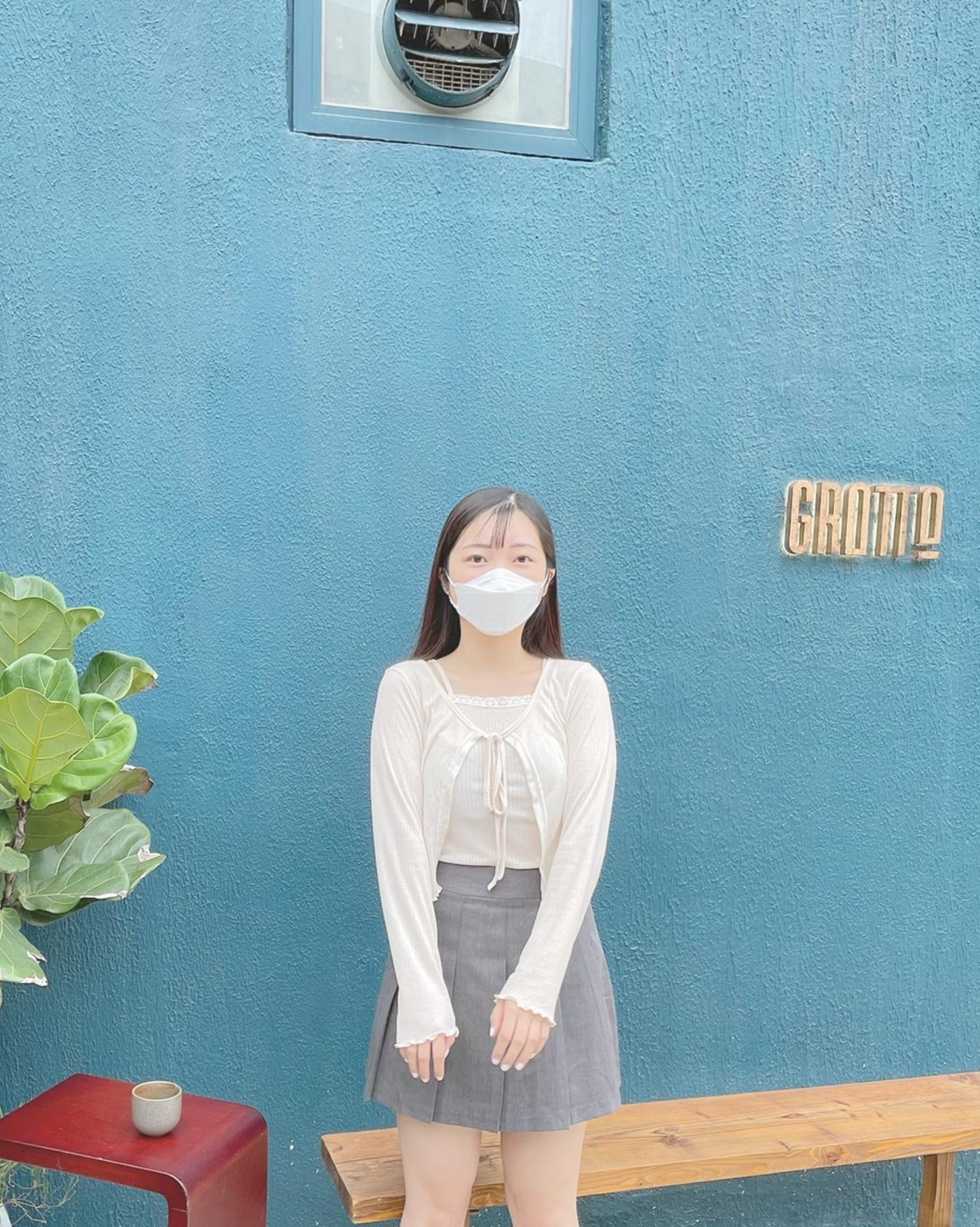 【 𝗖𝗼𝗺𝗲𝗯𝗮𝗰𝗸.ᐟ.ᐟ】𝗟𝗶𝘁𝘁𝗹𝗲 𝗟𝗮𝗰𝗲 綁帶式 𝗩𝗲𝘀𝘁 + 𝗖𝗮𝗿𝗱𝗶𝗴𝗮𝗻 𝗦𝗲𝘁