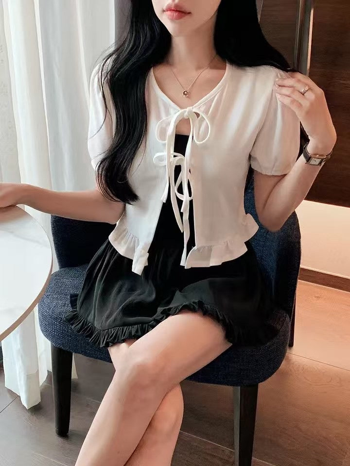 【🤍最後加碼$𝟵𝟵﻿ 🤍 甜美𝗚𝗶𝗿𝗹𝘆 ！外套上身兩穿˚ ༘⋆｡˚】𝗦𝘄𝗲𝗲𝘁𝗶𝗲 𝗧𝗼𝗽