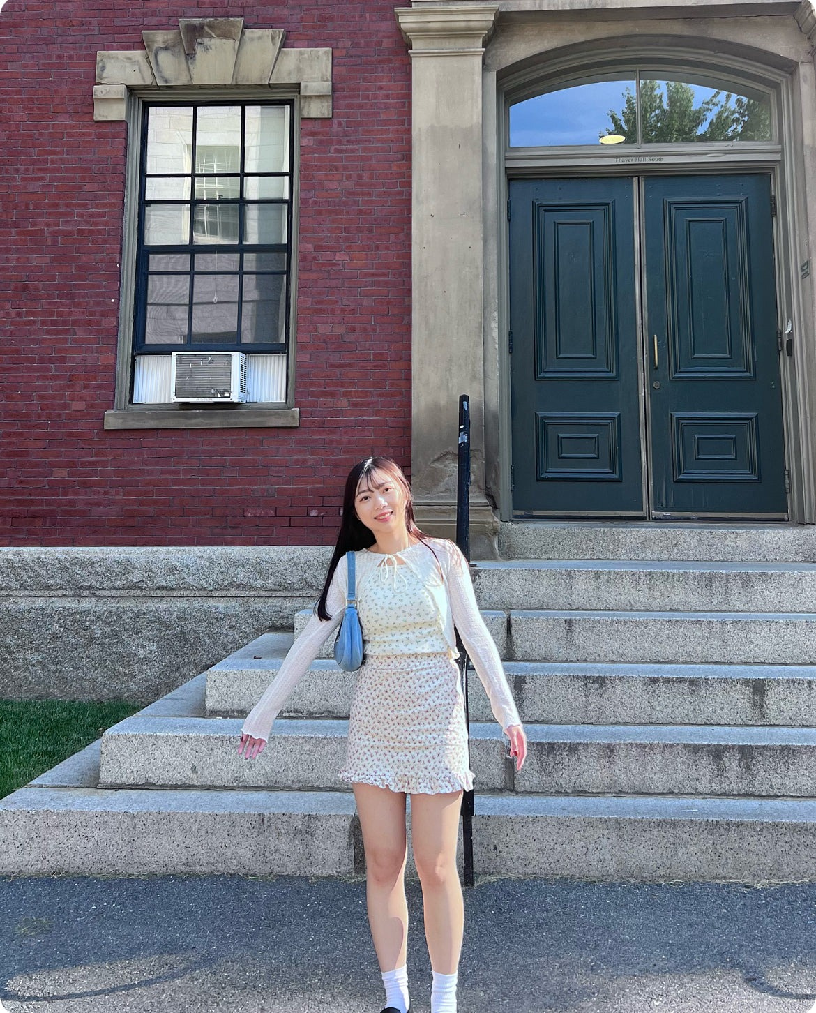 【小清新碎花紋.ᐟ.ᐟ | 𝗛𝗞𝗱 𝟭𝟬𝟵 ﻿區】小碎花背心