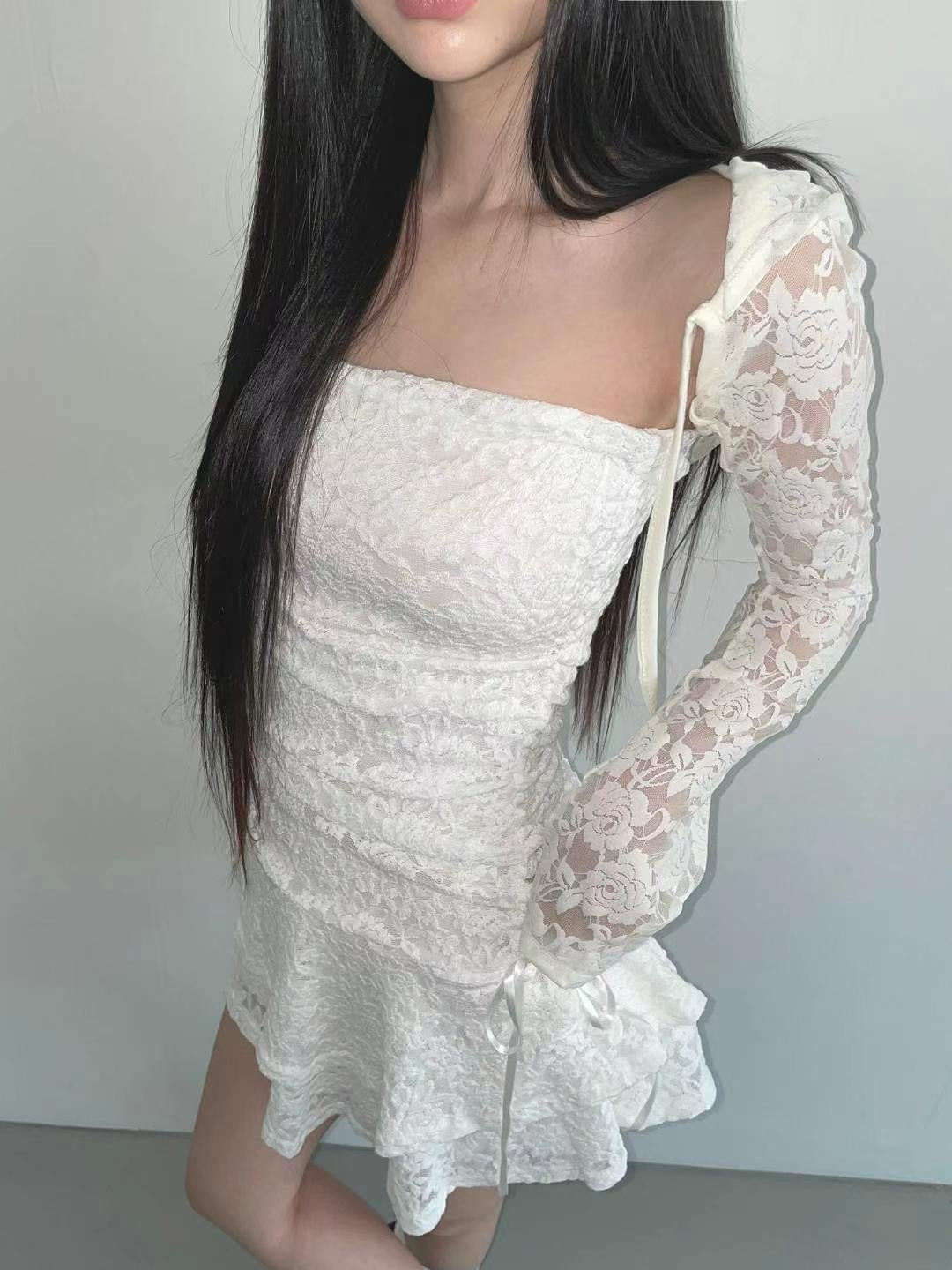 【早鳥～美美花刺繡 🌷高包覆感  ! 傘型皺摺𝗟𝗔𝗬𝗘𝗥 !】𝗙𝗿𝗲𝗻𝗰𝗵 𝗚𝗶𝗿𝗹 𝗢𝗣𝗦