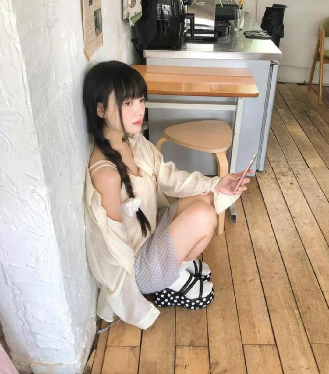 【 ‧₊˚ 側綁帶 擁有橡筋腰 ୨ৎ特別兩層裙დ 超推湖水藍】 𝗗𝗶𝗮𝗺𝗼𝗻𝗱 𝗦𝗵𝗮𝗽𝗲𝗱 𝗦𝗸𝗶𝗿𝘁