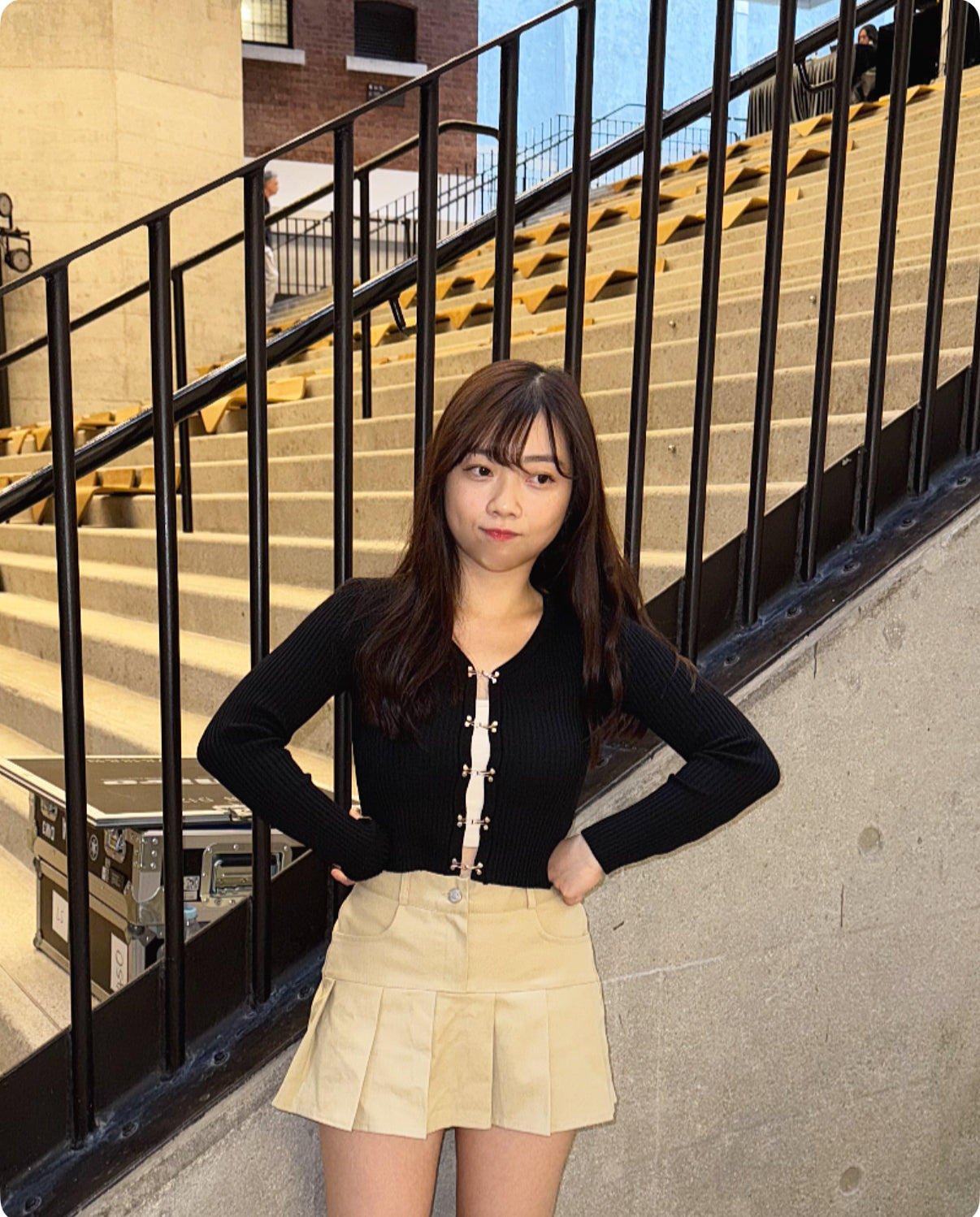 【𓏸♡𓏸 特別金扣扣 超彈性進場 ！𓏸♡𓏸 當外套🆗 】 𝗖𝗿𝘂𝘀𝗵 𝗚𝗶𝗿𝗹 𝗧𝗼𝗽