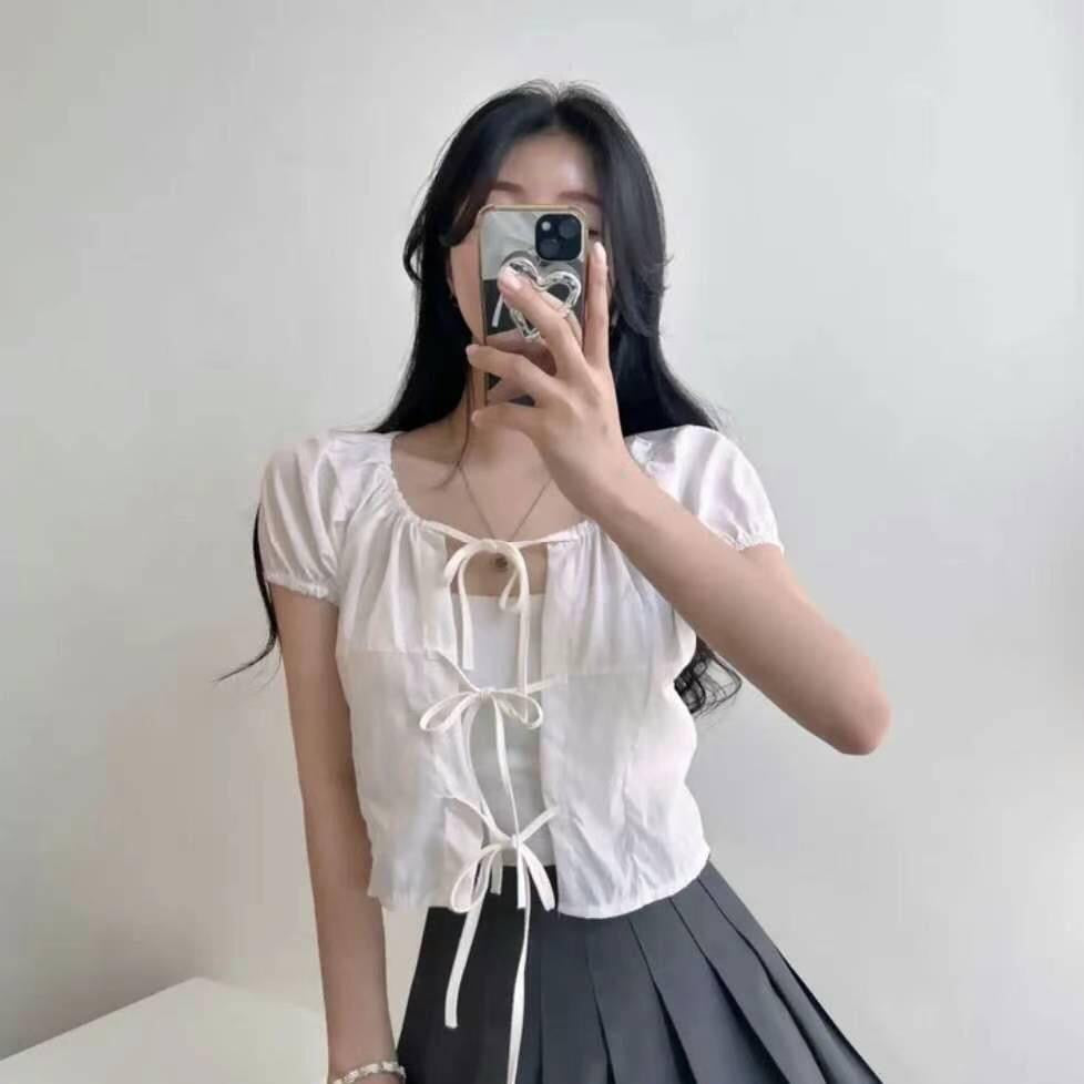 【„.-•~¹°”ˆ˜¨ 早鳥~ 三綁帶♡溫柔泡泡袖 🦢】𝗛𝗮𝗻𝗱𝗼𝘃𝗲𝗿 𝗕𝘂𝗯𝗯𝗹𝗲 𝗧𝗼𝗽