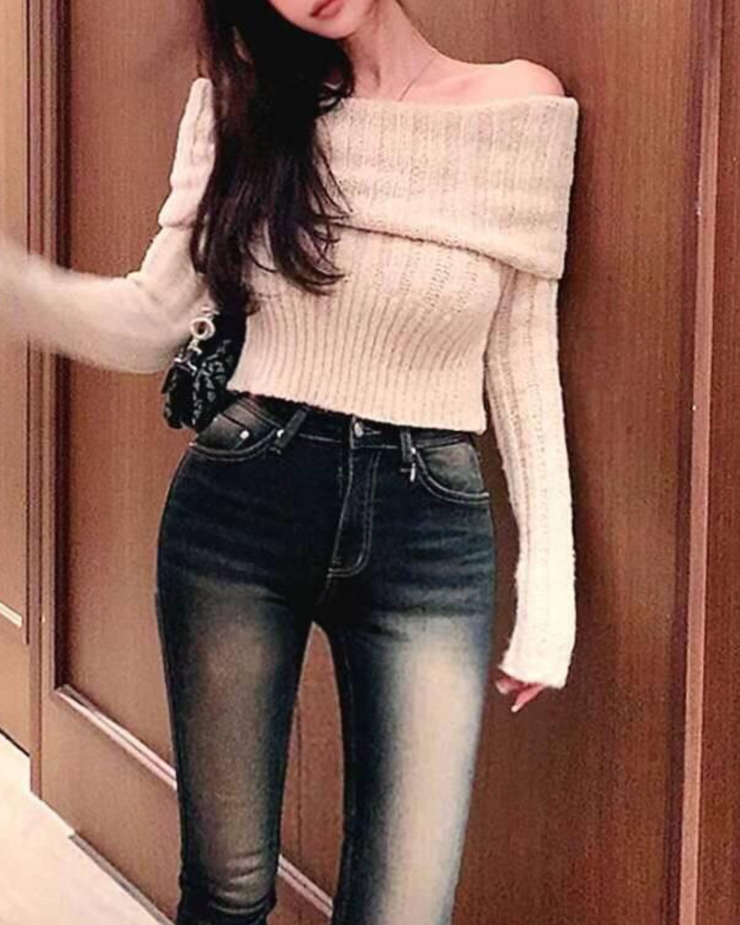 【早鳥價  | 闊版一字膊+厚身軟綿綿感 ! 】𝗙𝗹𝘂𝗳𝗳𝘆 𝗢𝗻𝗲 𝗟𝗶𝗻𝗲 𝗧𝗼𝗽