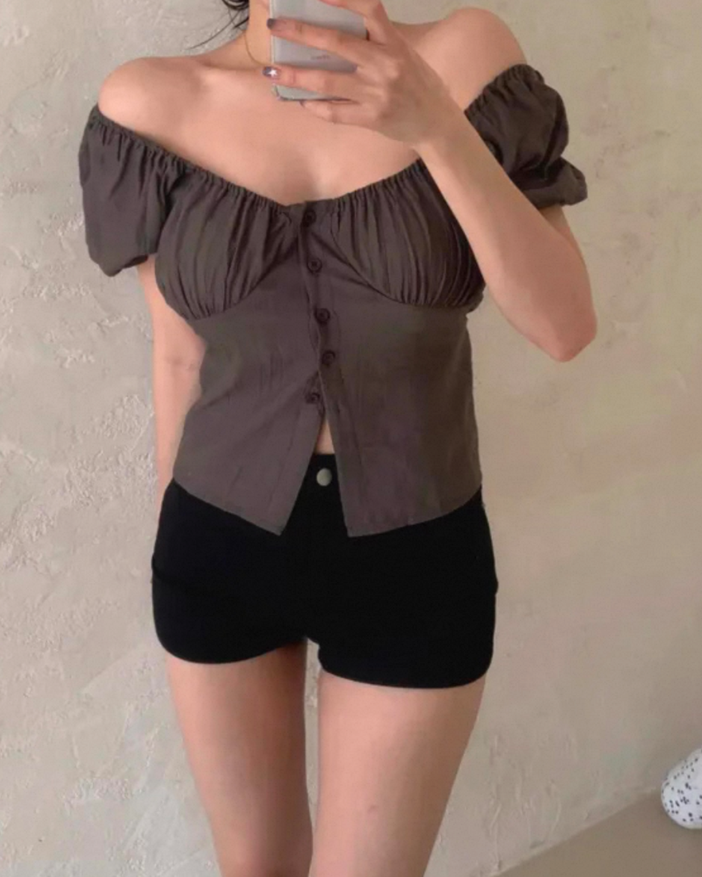 【ㅤᵕ̈ㅤᵕ̈ 𝟮 𝗪𝗮𝘆𝘀 露肩⋆˚࿔𝜗 後綁帶超收腰 ！！微開叉𝗢𝗻𝗻𝗶 𝗧𝘆𝗽𝗲 荷葉邊🍀】 𝟮 𝗪𝗮𝘆𝘀 𝗕𝗹𝗮𝘇𝗲𝗿 𝗕𝗹𝗼𝘂𝘀𝗲