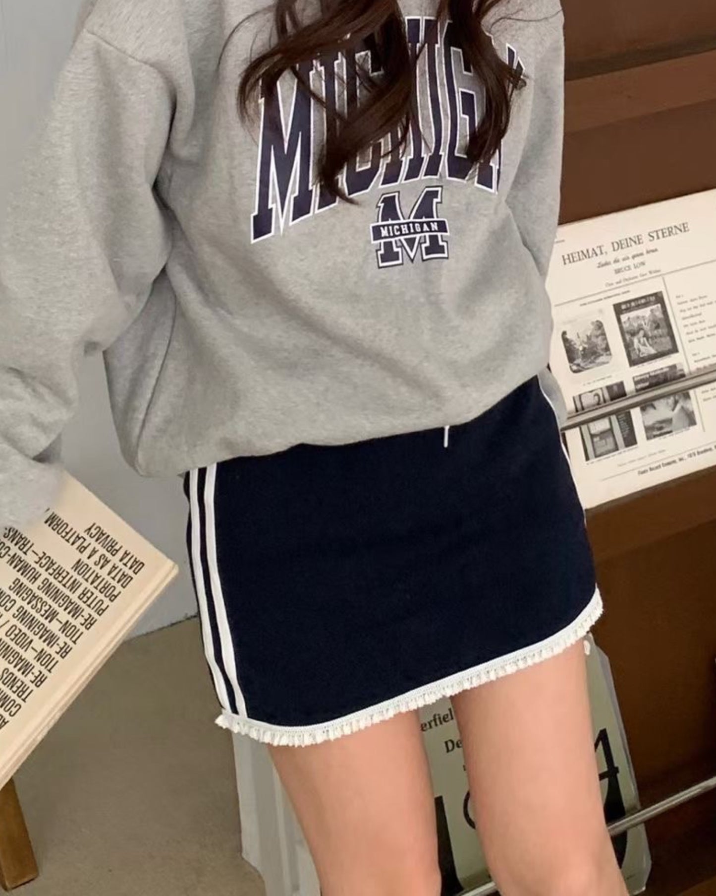 【 ‧₊˚ ₊˚🎧⊹♡運動風─୨ৎ──特別蕾絲邊 超推藏藍色🌐】 𝗦𝗽𝗼𝗿𝘁 𝗚𝗶𝗿𝗹𝘀 𝗦𝗸𝗶𝗿𝘁