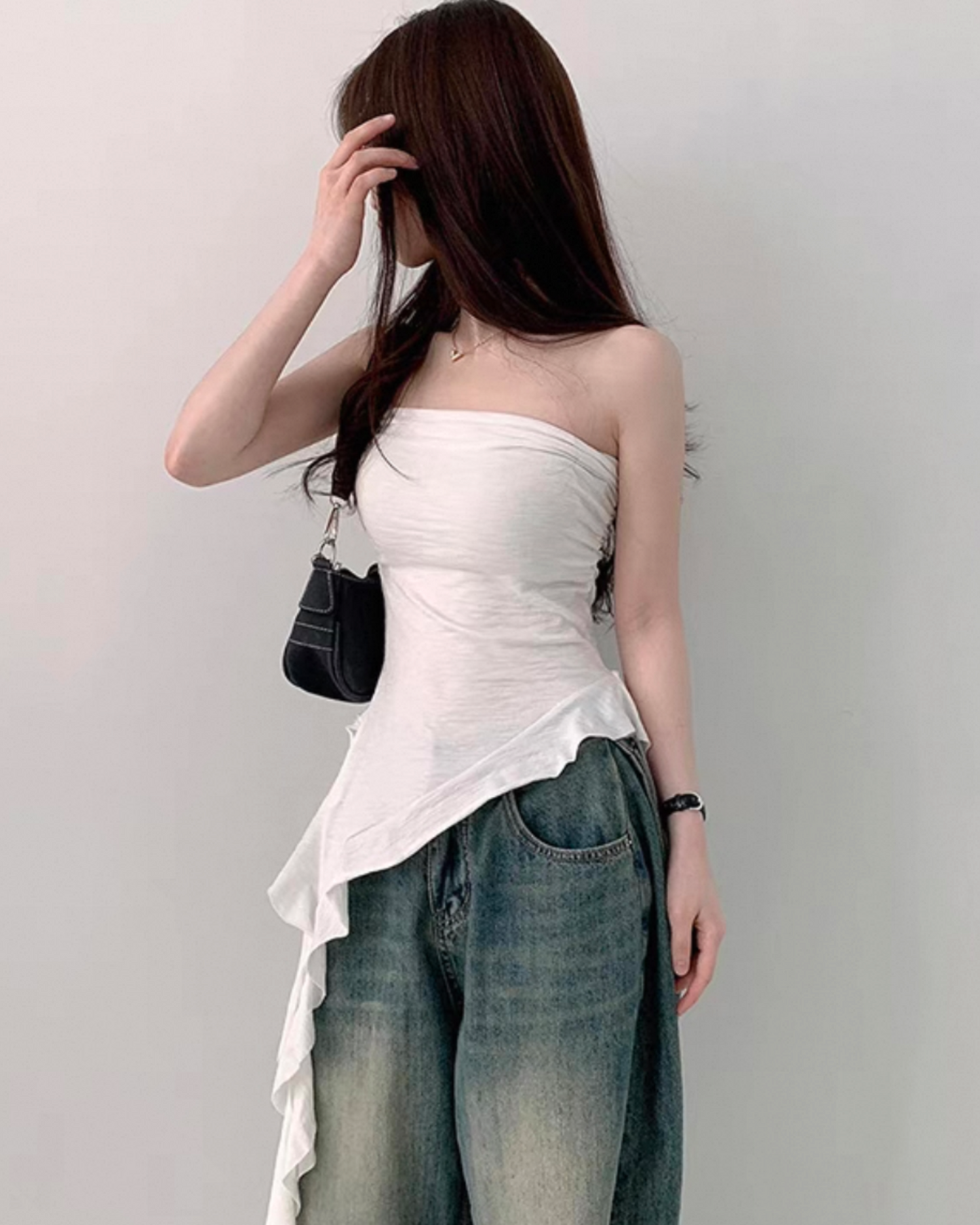 【.☘︎ ݁˖ 型格𝗣𝗜𝗖𝗞 ！不規則荷葉邊 🤍🤍早鳥~】 𝗨𝗹𝘁𝗿𝗮 𝗥𝗲𝗳𝗶𝗹𝗹 𝗧𝗮𝗻𝗸 𝗧𝗼𝗽