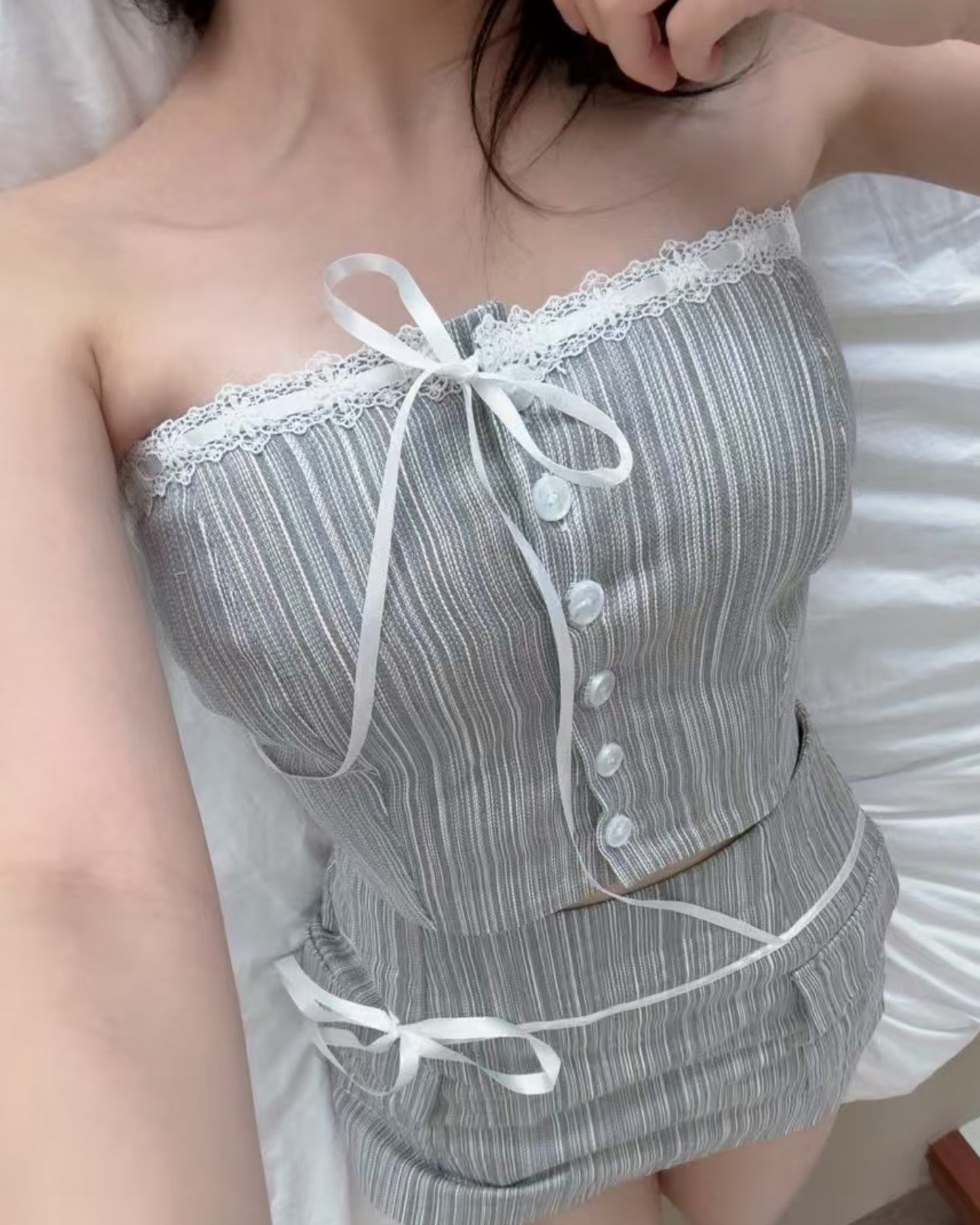 【 早鳥 (˶ᵔ ᵕ ᵔ˶)🫧 蕾絲綁帶 ୨ৎ୨ৎ 混色平口背心】 𝗥𝗶𝗯𝗯𝗼𝗻 𝗟𝗮𝗰𝗲 𝗧𝘂𝗯𝗲 𝗧𝗼𝗽