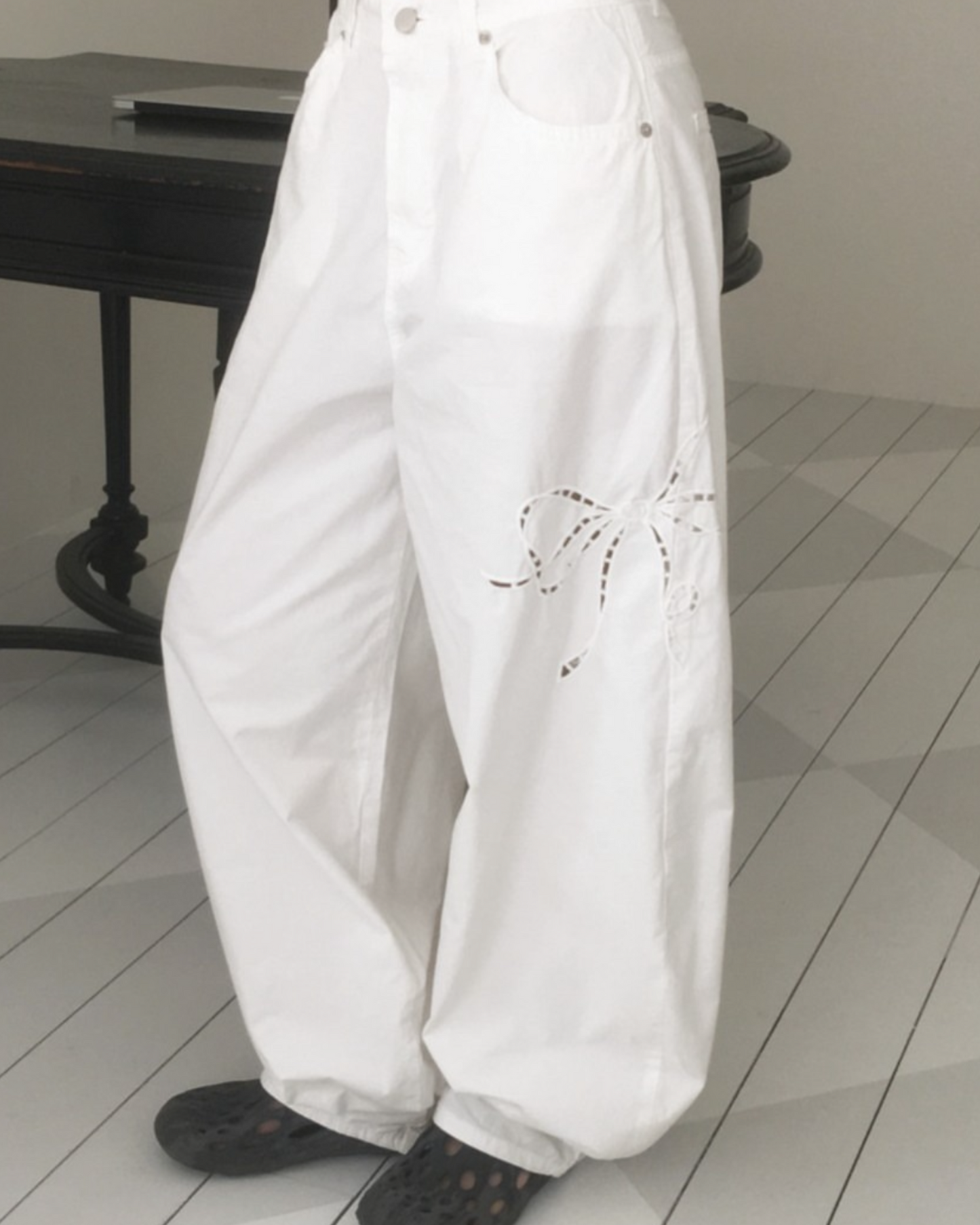 【 大熱神褲 💗空氣感彎刀褲๑齊③個𝗦𝗶𝘇𝗲๑ 早鳥! 】  𝗥𝗶𝗯𝗯𝗼𝗻 𝗦𝗵𝗮𝗽𝗲𝗱 𝗣𝗮𝗻𝘁𝘀