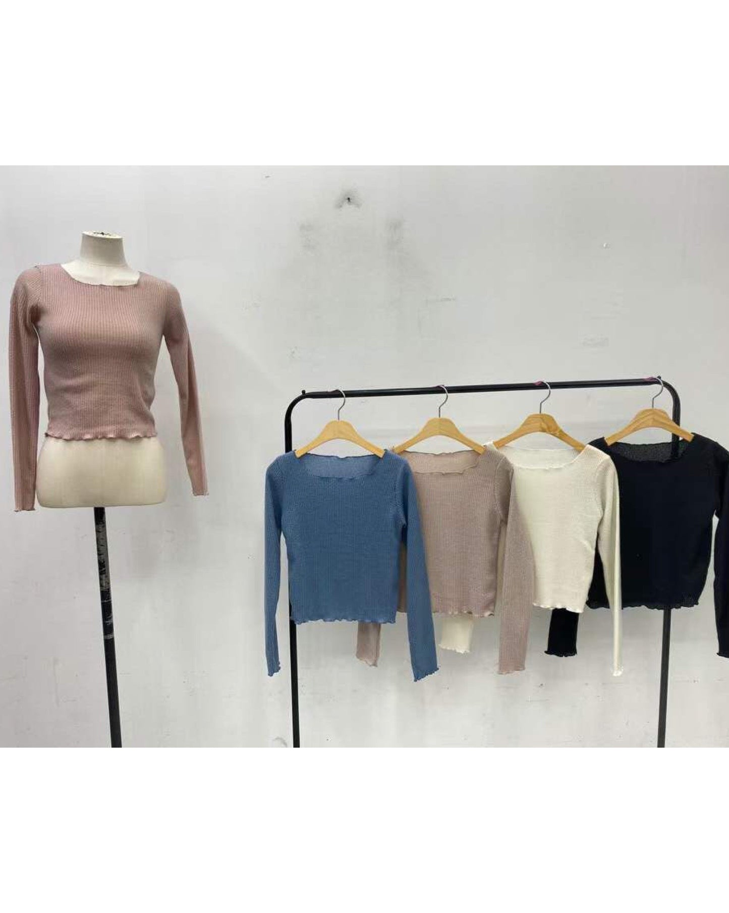 【𝗛𝗼𝘁 𝗜𝘁𝗲𝗺.ᐟ.ᐟ | 𝗛𝗞𝗱 𝟵𝟵﻿ 區】 𝟮 𝗪𝗮𝘆𝘀 𝗦𝘁𝗿𝗶𝗽𝗲𝗱 𝗥𝘂𝗳𝗳𝗹𝗲 𝗧𝗼𝗽