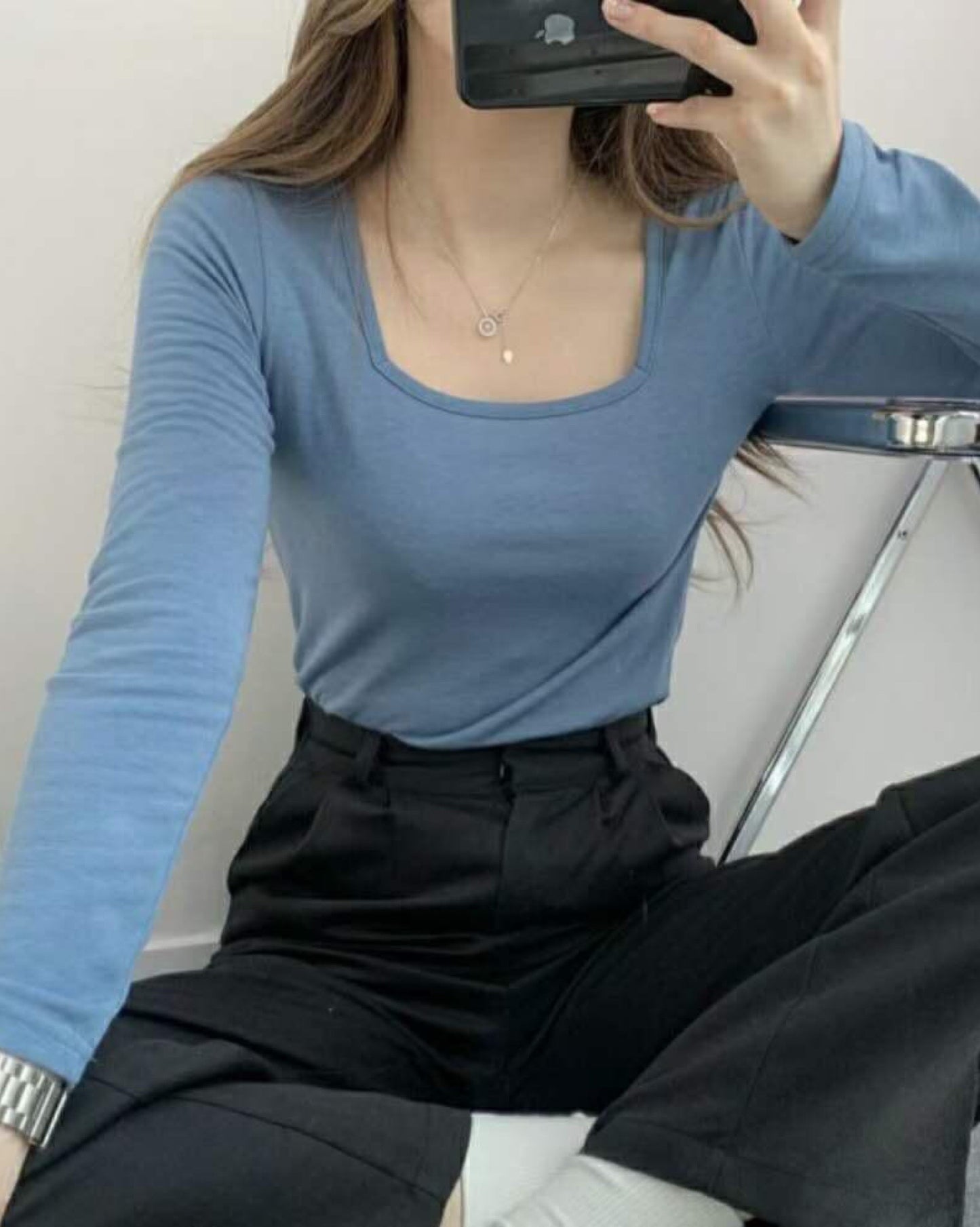 【 𝗛𝗞𝗱 𝟵𝟵﻿ 區】 𝗦𝗾𝘂𝗮𝗿𝗲-𝗡𝗲𝗰𝗸 𝗖𝗿𝗼𝗽 𝗧𝗼𝗽