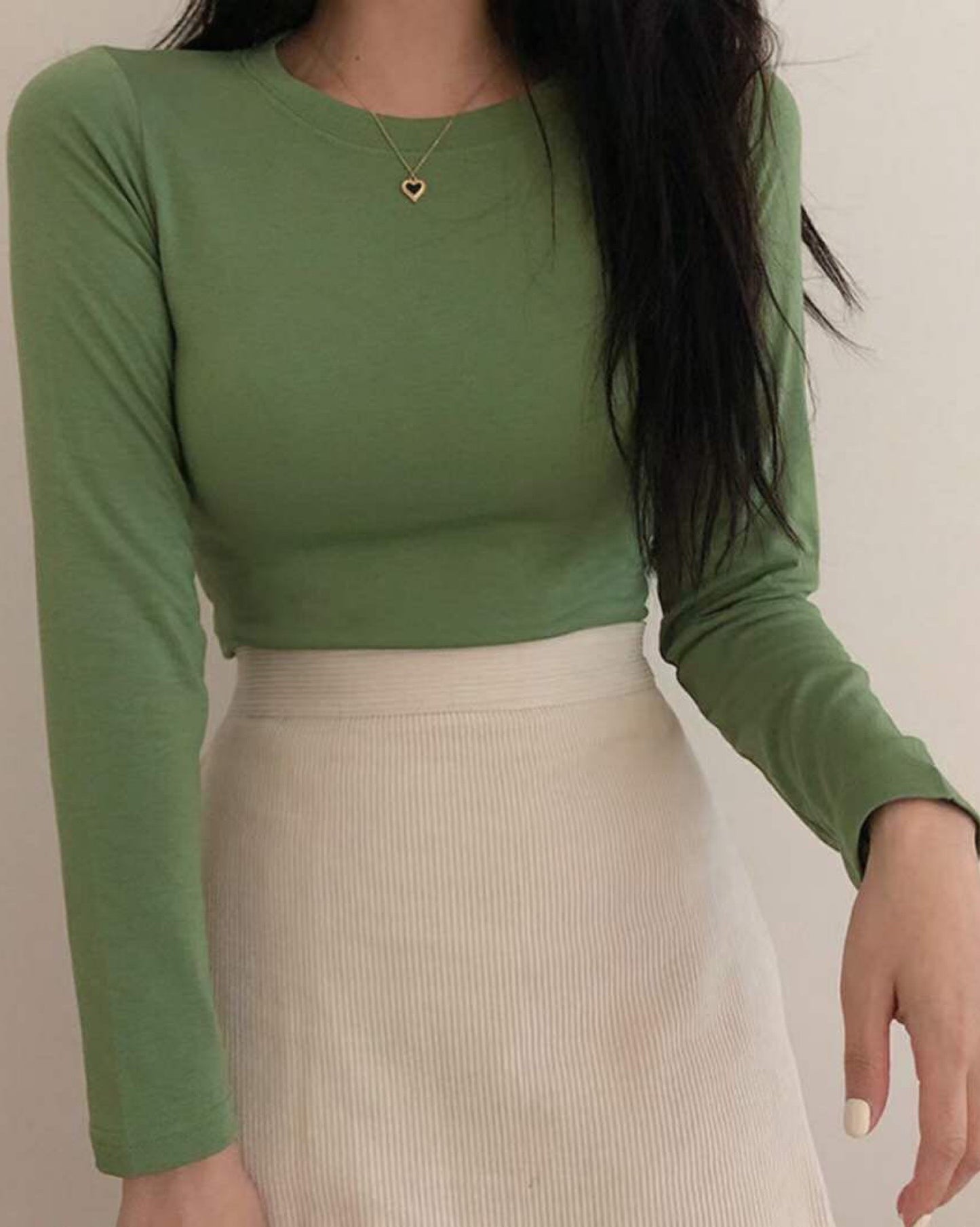 【 𝗛𝗞𝗱 𝟵𝟵﻿ 區】糖果色打底T